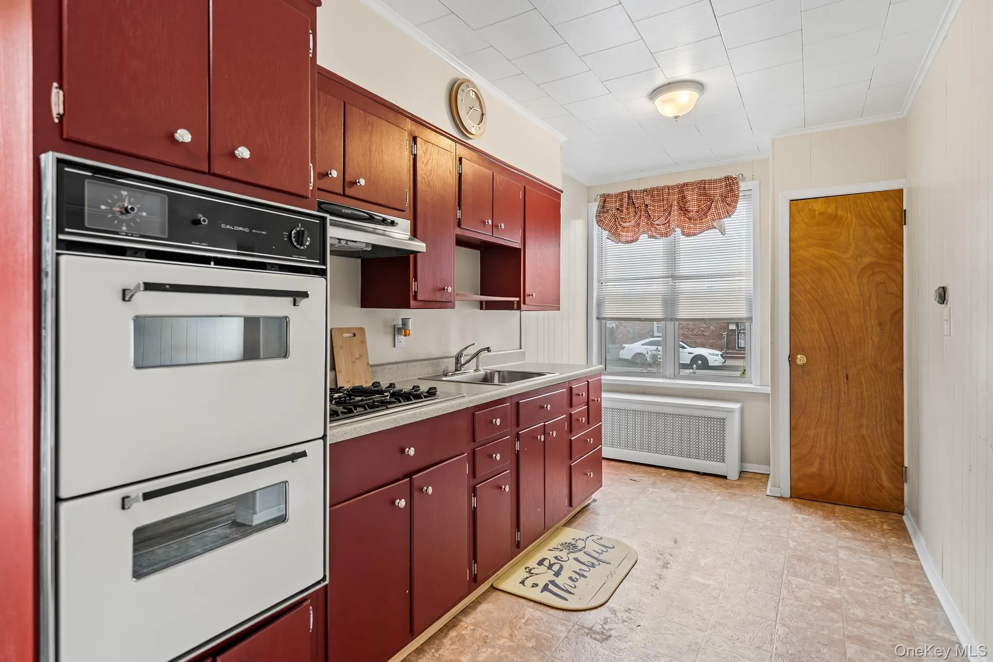 8612 133rd Avenue, New York, NY, 2 Bedrooms Bedrooms, 3 Rooms Rooms,2 BathroomsBathrooms,Residential,For Rent,133rd,0,1002751 8612 133rd Avenue, New York, NY, 2 Bedrooms Bedrooms, 3 Rooms Rooms,2 BathroomsBathrooms,Residential,For Rent,133rd,0,1002751
