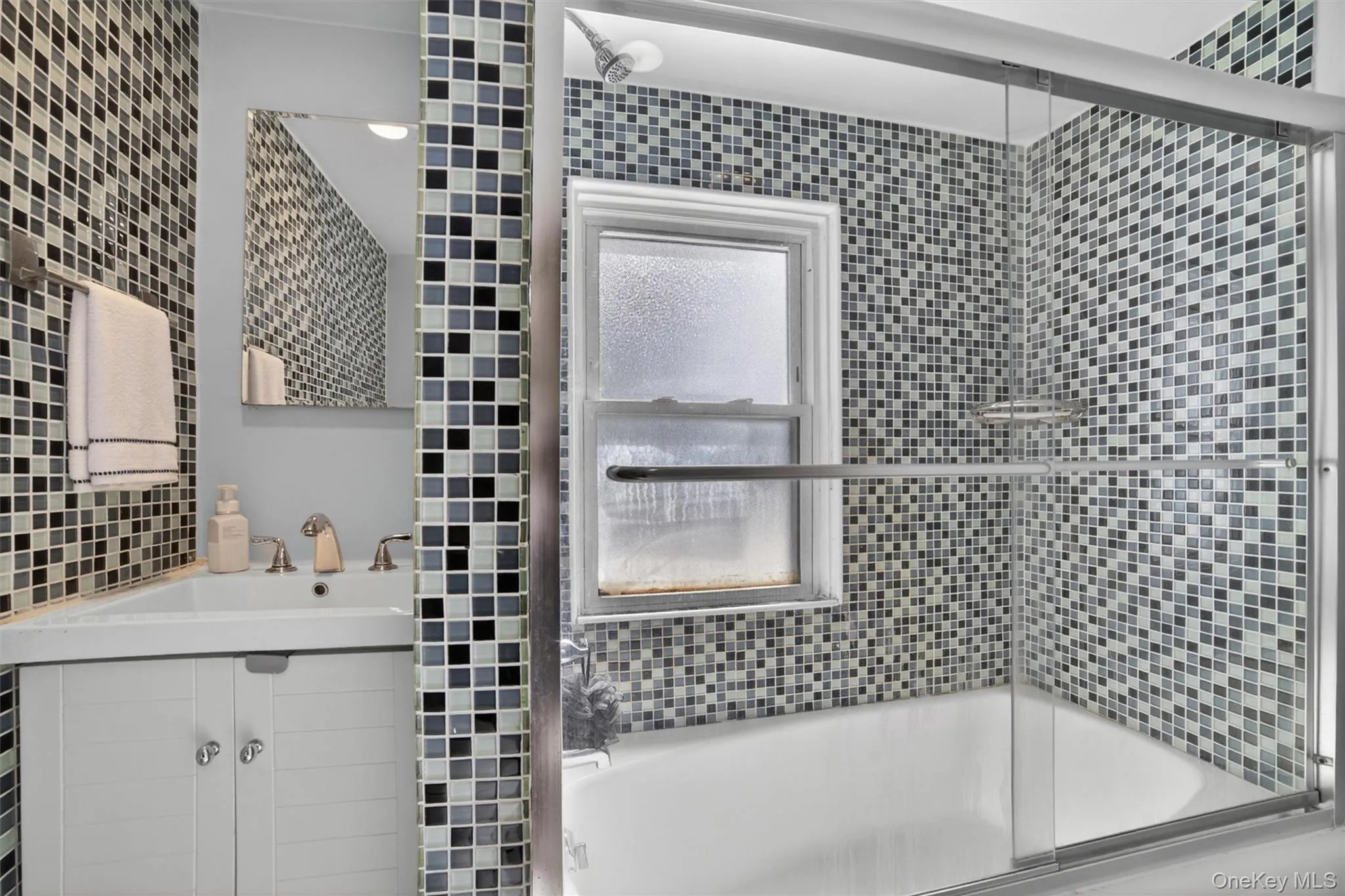 4218 Herkimer Place, New York, NY, 3 Bedrooms Bedrooms, 7 Rooms Rooms,2 BathroomsBathrooms,Residential,For Rent,Herkimer,0,1002754 4218 Herkimer Place, New York, NY, 3 Bedrooms Bedrooms, 7 Rooms Rooms,2 BathroomsBathrooms,Residential,For Rent,Herkimer,0,1002754