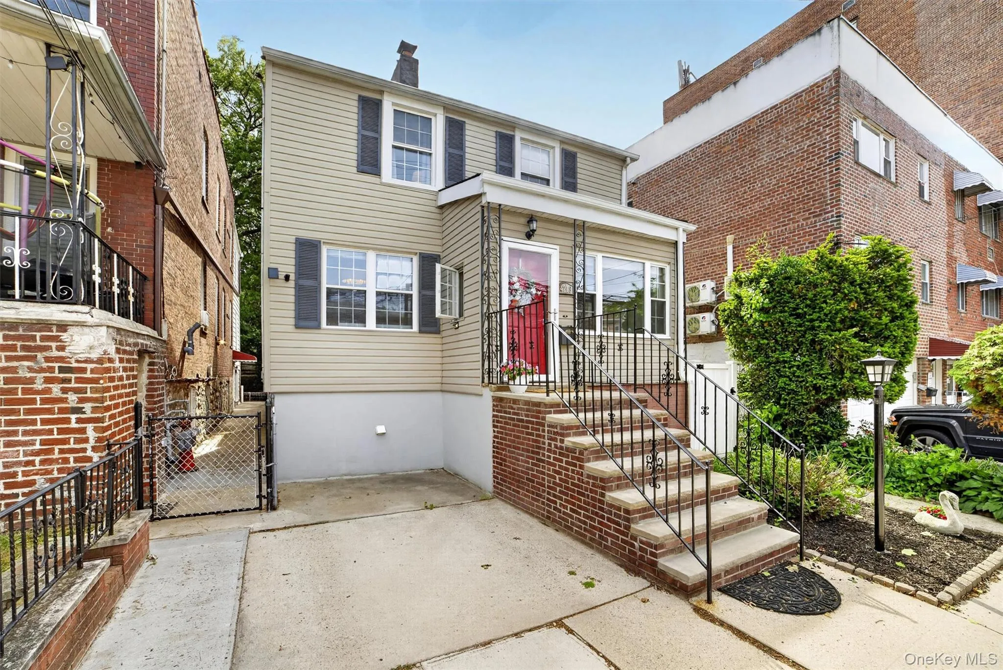 4218 Herkimer Place, New York, NY, 3 Bedrooms Bedrooms, 7 Rooms Rooms,2 BathroomsBathrooms,Residential,For Rent,Herkimer,0,1002754 4218 Herkimer Place, New York, NY, 3 Bedrooms Bedrooms, 7 Rooms Rooms,2 BathroomsBathrooms,Residential,For Rent,Herkimer,0,1002754