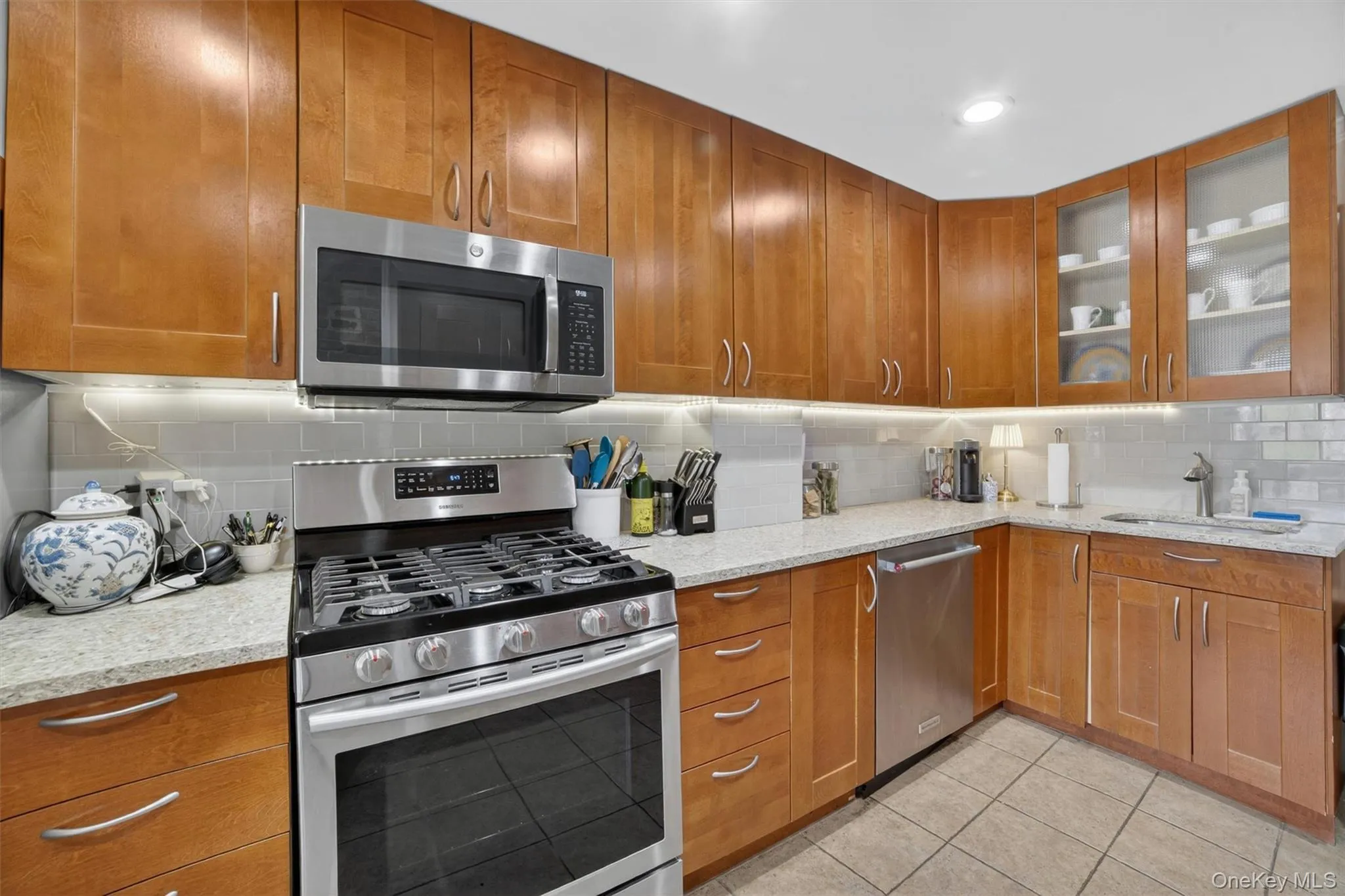 4218 Herkimer Place, New York, NY, 3 Bedrooms Bedrooms, 7 Rooms Rooms,2 BathroomsBathrooms,Residential,For Rent,Herkimer,0,1002754 4218 Herkimer Place, New York, NY, 3 Bedrooms Bedrooms, 7 Rooms Rooms,2 BathroomsBathrooms,Residential,For Rent,Herkimer,0,1002754