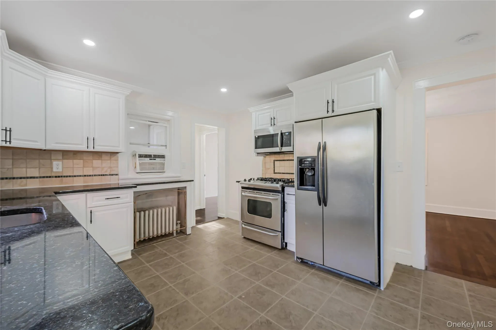 39 Hillcrest, Greenburgh, NY, 4 Bedrooms Bedrooms, 9 Rooms Rooms,2 BathroomsBathrooms,Residential,For Rent,Hillcrest,0,1002756 39 Hillcrest, Greenburgh, NY, 4 Bedrooms Bedrooms, 9 Rooms Rooms,2 BathroomsBathrooms,Residential,For Rent,Hillcrest,0,1002756