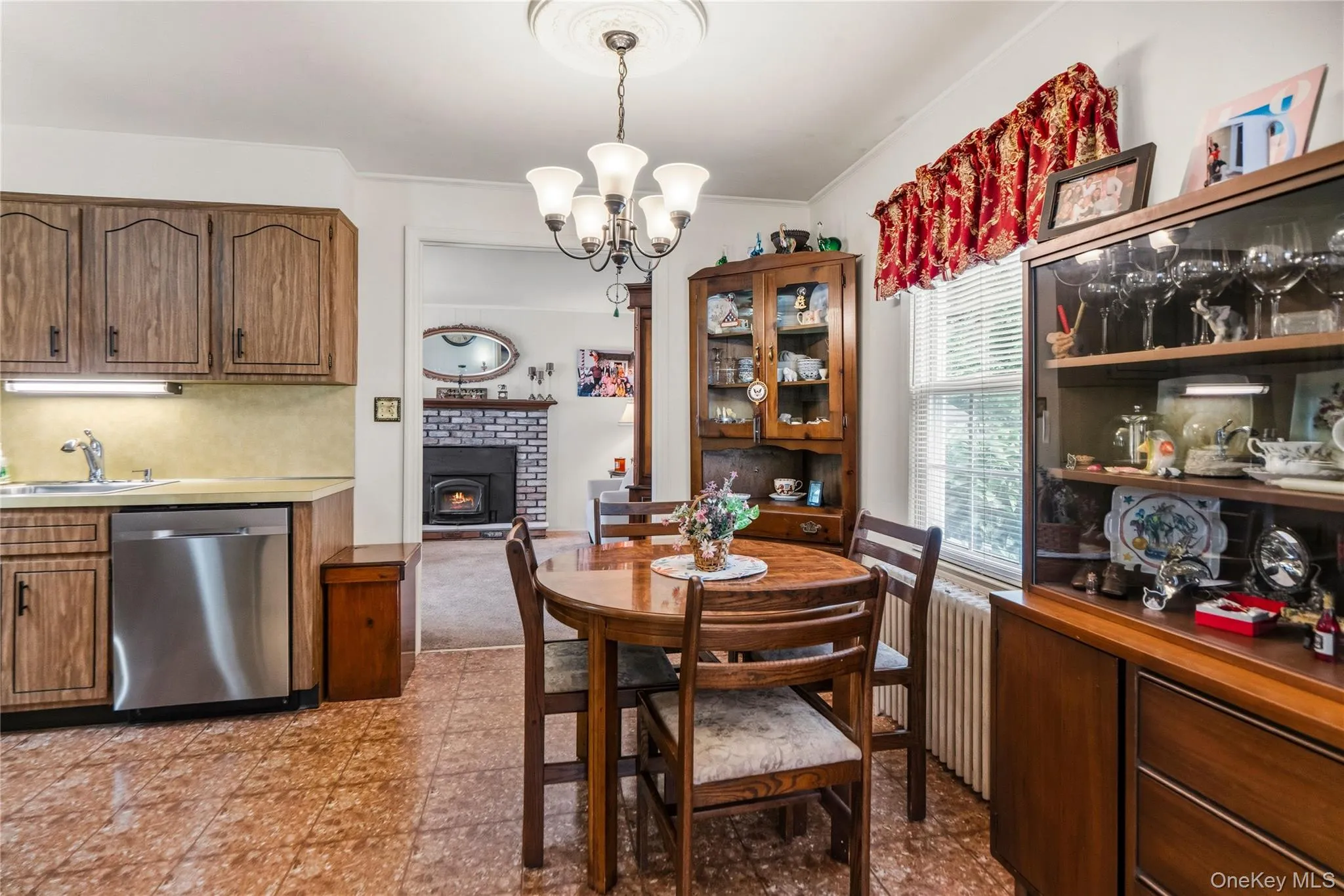 4 Birch Place, Glen Cove, NY, 4 Bedrooms Bedrooms, 7 Rooms Rooms,1 BathroomBathrooms,Residential,For Rent,Birch,0,1002762 4 Birch Place, Glen Cove, NY, 4 Bedrooms Bedrooms, 7 Rooms Rooms,1 BathroomBathrooms,Residential,For Rent,Birch,0,1002762