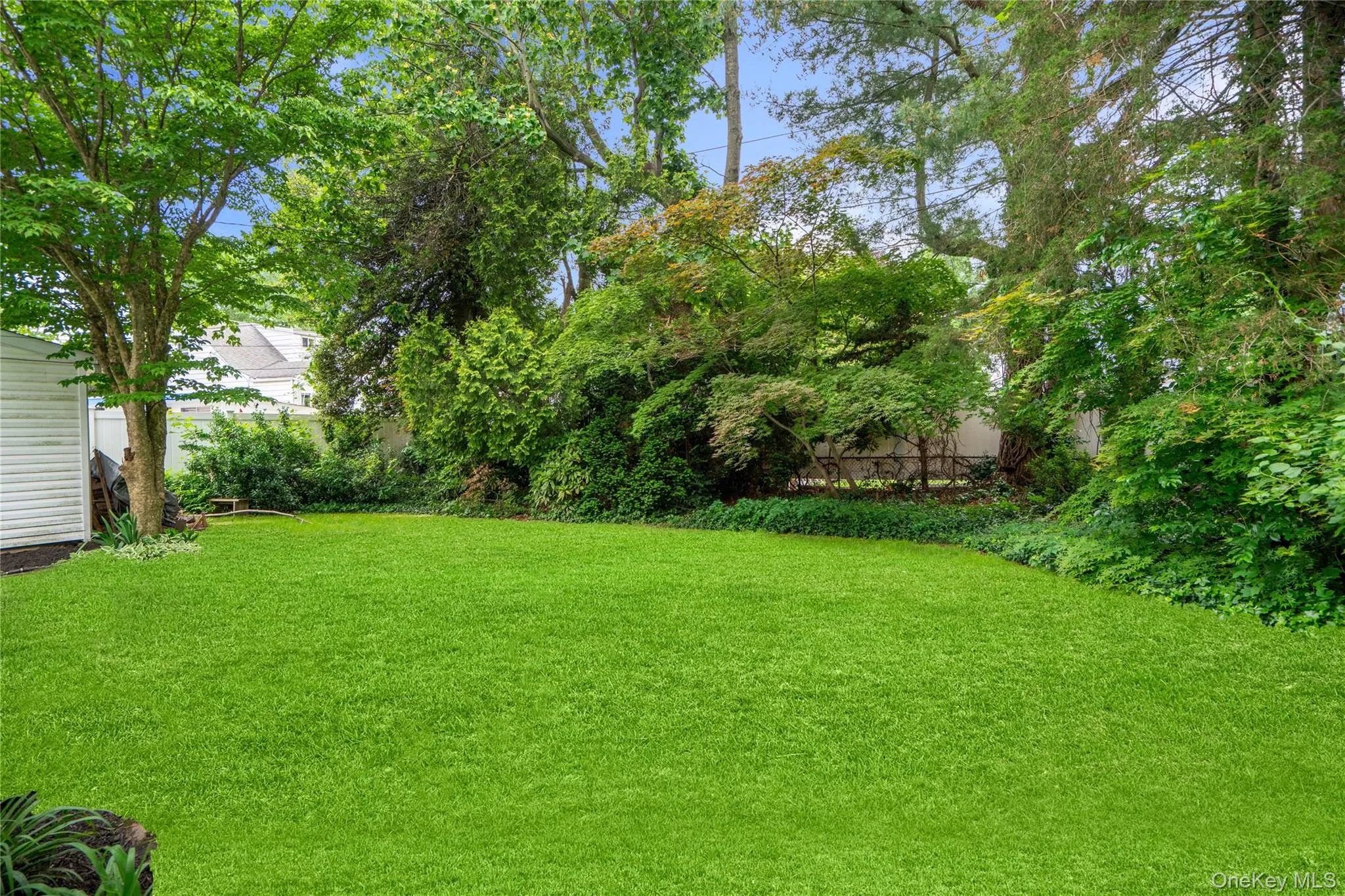 4 Birch Place, Glen Cove, NY, 4 Bedrooms Bedrooms, 7 Rooms Rooms,1 BathroomBathrooms,Residential,For Rent,Birch,0,1002762 4 Birch Place, Glen Cove, NY, 4 Bedrooms Bedrooms, 7 Rooms Rooms,1 BathroomBathrooms,Residential,For Rent,Birch,0,1002762