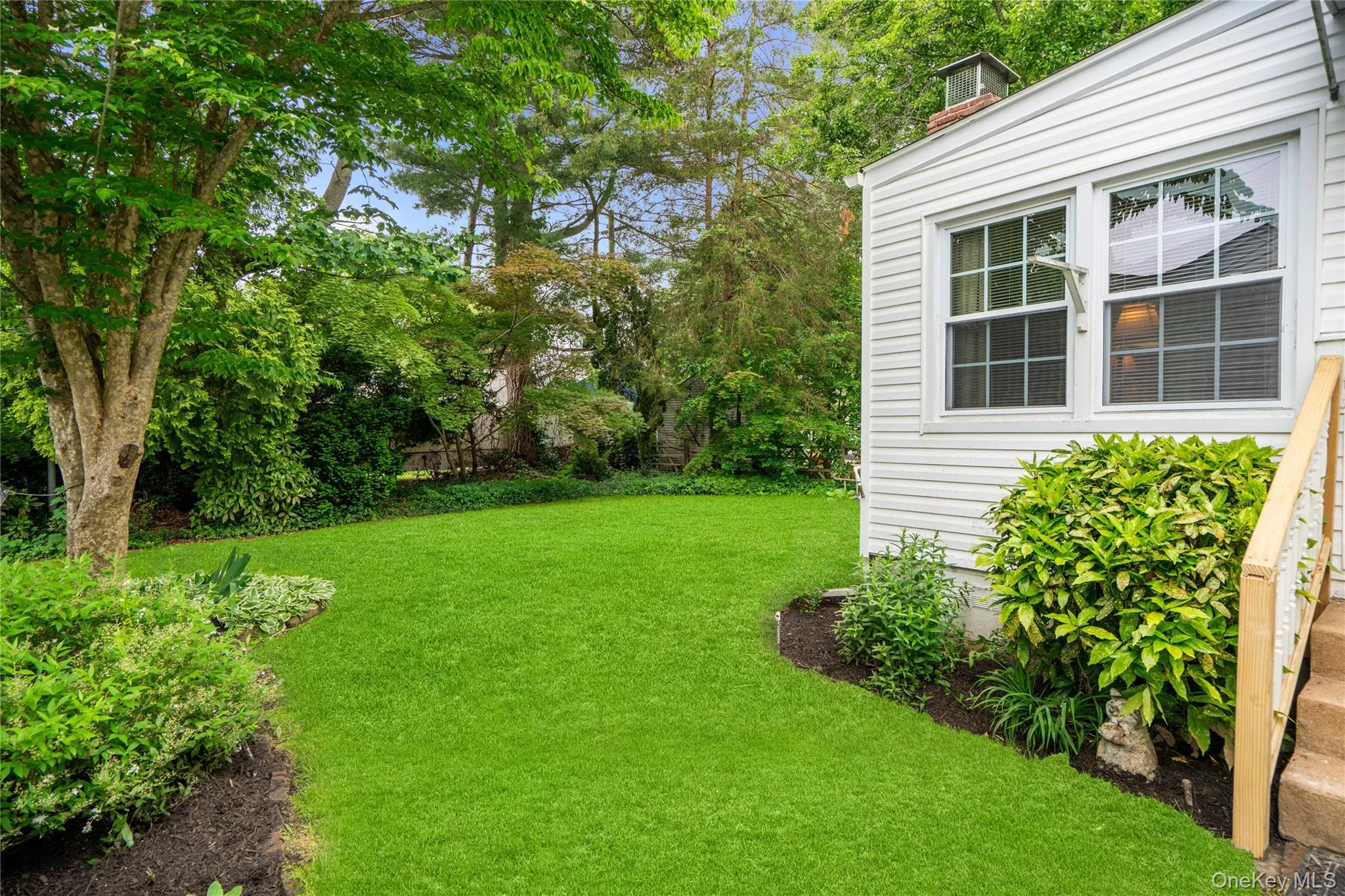 4 Birch Place, Glen Cove, NY, 4 Bedrooms Bedrooms, 7 Rooms Rooms,1 BathroomBathrooms,Residential,For Rent,Birch,0,1002762 4 Birch Place, Glen Cove, NY, 4 Bedrooms Bedrooms, 7 Rooms Rooms,1 BathroomBathrooms,Residential,For Rent,Birch,0,1002762