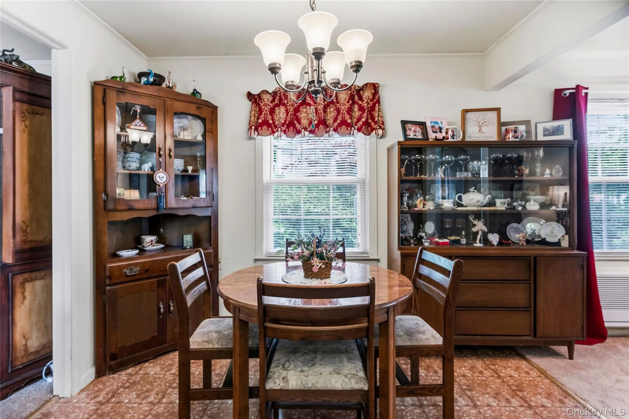 4 Birch Place, Glen Cove, NY, 4 Bedrooms Bedrooms, 7 Rooms Rooms,1 BathroomBathrooms,Residential,For Rent,Birch,0,1002762 4 Birch Place, Glen Cove, NY, 4 Bedrooms Bedrooms, 7 Rooms Rooms,1 BathroomBathrooms,Residential,For Rent,Birch,0,1002762