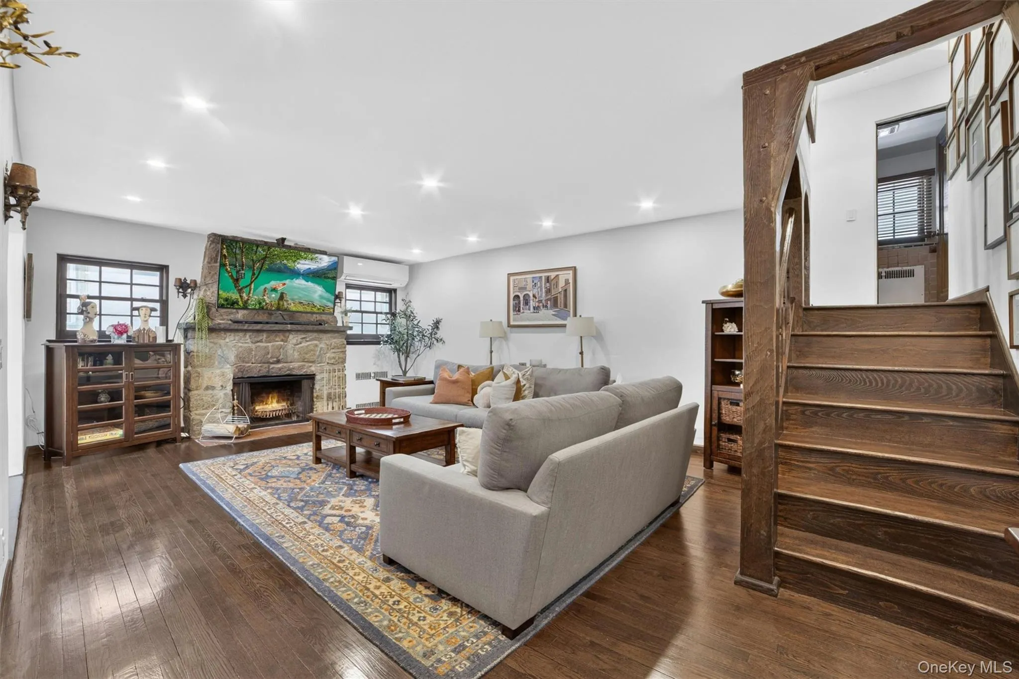 27 Desmond Avenue, Yonkers, NY, 3 Bedrooms Bedrooms, 10 Rooms Rooms,2 BathroomsBathrooms,Residential,For Rent,Desmond,0,1002767 27 Desmond Avenue, Yonkers, NY, 3 Bedrooms Bedrooms, 10 Rooms Rooms,2 BathroomsBathrooms,Residential,For Rent,Desmond,0,1002767