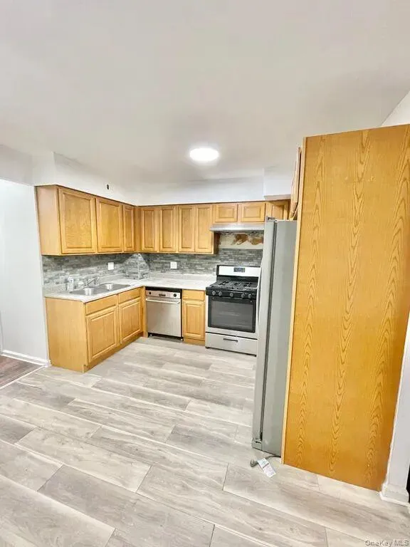 86-42 26th Avenue, New York, NY, 3 Bedrooms Bedrooms, 5 Rooms Rooms,1 BathroomBathrooms,Residential Lease,For Rent,26th,0,1002768 86-42 26th Avenue, New York, NY, 3 Bedrooms Bedrooms, 5 Rooms Rooms,1 BathroomBathrooms,Residential Lease,For Rent,26th,0,1002768