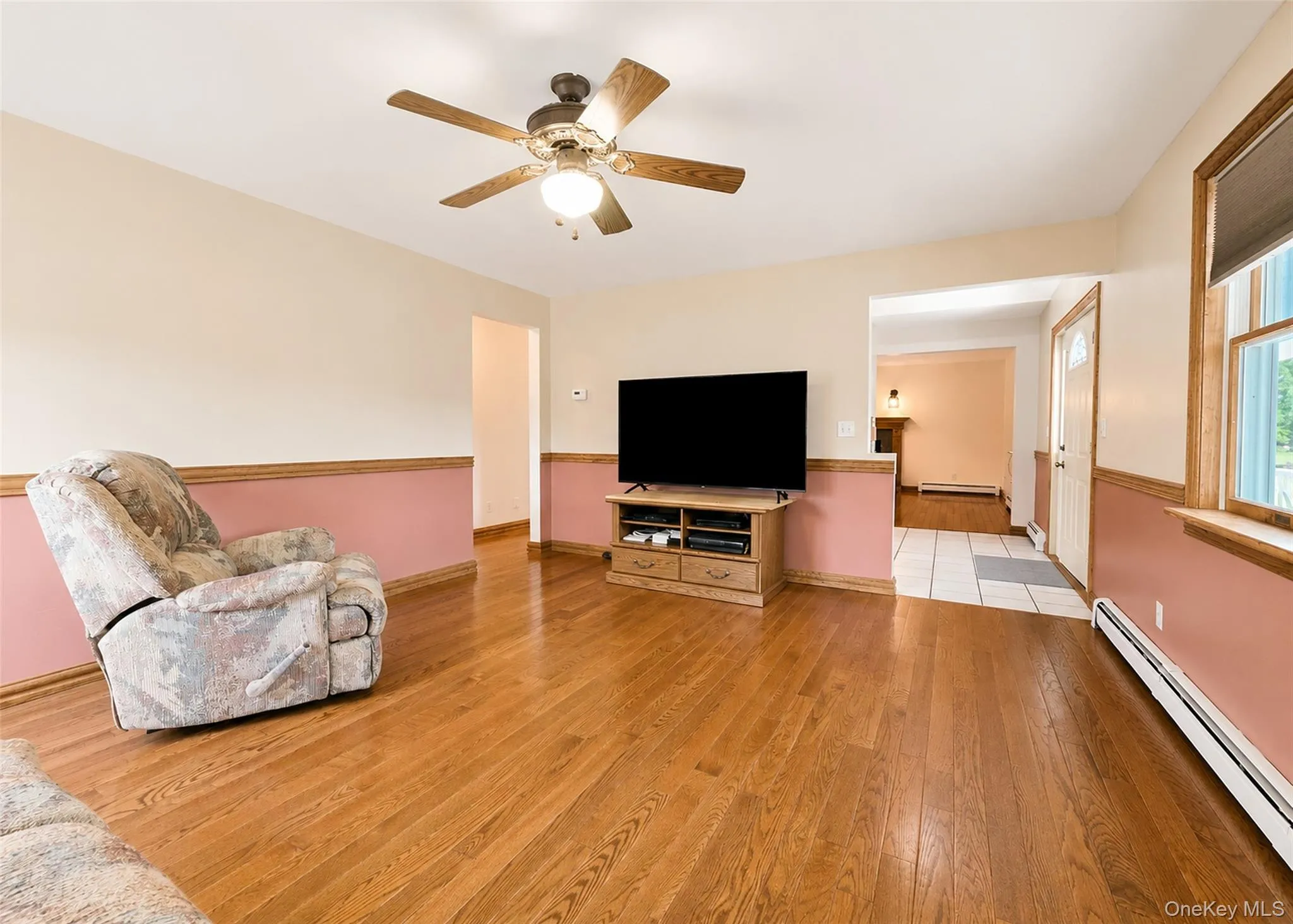 635 Farmveu Road, Southold, NY, 4 Bedrooms Bedrooms, 8 Rooms Rooms,2 BathroomsBathrooms,Residential,For Rent,Farmveu,0,1002779 635 Farmveu Road, Southold, NY, 4 Bedrooms Bedrooms, 8 Rooms Rooms,2 BathroomsBathrooms,Residential,For Rent,Farmveu,0,1002779