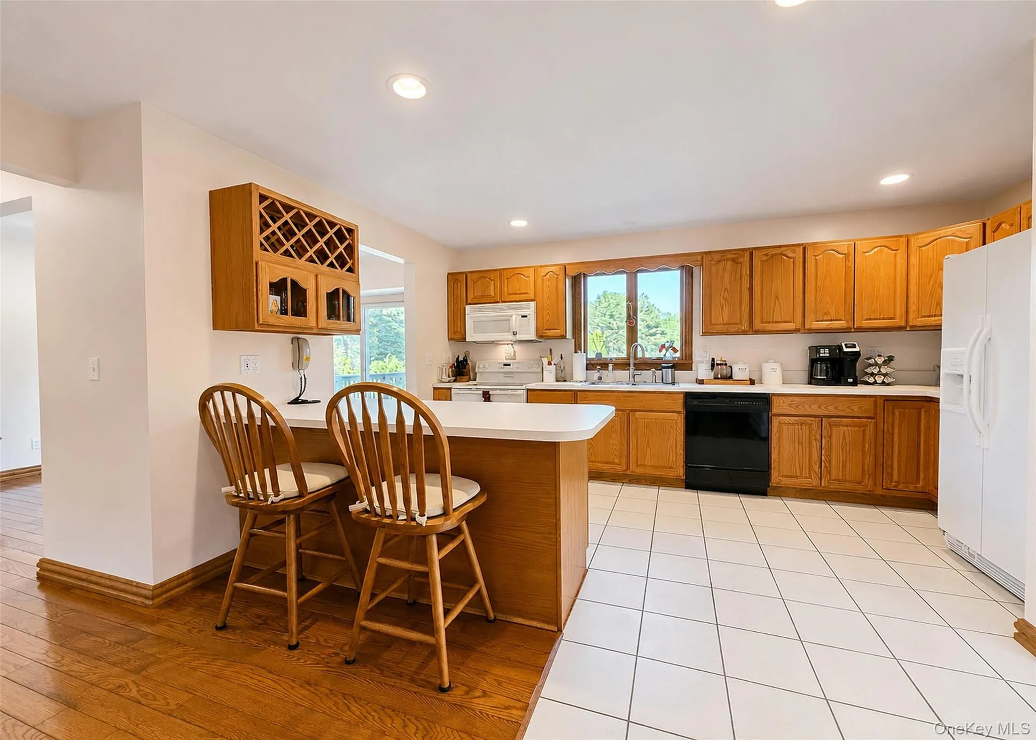635 Farmveu Road, Southold, NY, 4 Bedrooms Bedrooms, 8 Rooms Rooms,2 BathroomsBathrooms,Residential,For Rent,Farmveu,0,1002779 635 Farmveu Road, Southold, NY, 4 Bedrooms Bedrooms, 8 Rooms Rooms,2 BathroomsBathrooms,Residential,For Rent,Farmveu,0,1002779