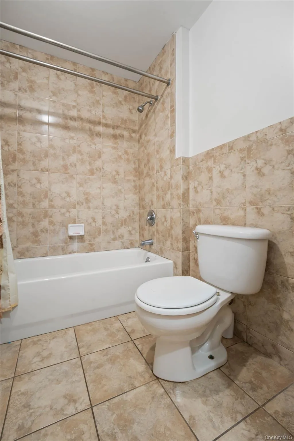 12 Horizon Court, Ramapo, NY, 3 Bedrooms Bedrooms, 6 Rooms Rooms,2 BathroomsBathrooms,Residential,For Rent,Horizon,0,1002786 12 Horizon Court, Ramapo, NY, 3 Bedrooms Bedrooms, 6 Rooms Rooms,2 BathroomsBathrooms,Residential,For Rent,Horizon,0,1002786