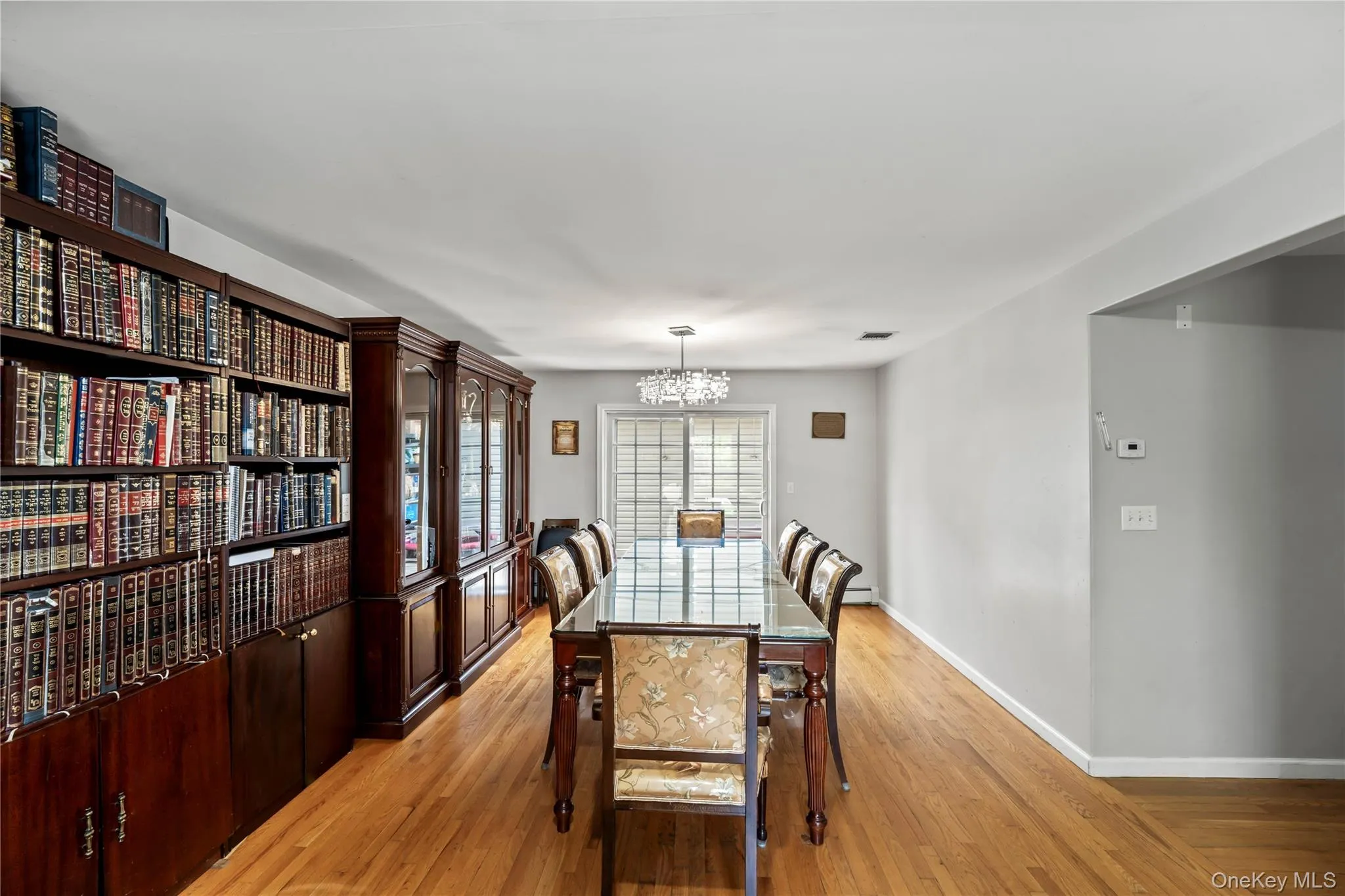 12 Horizon Court, Ramapo, NY, 3 Bedrooms Bedrooms, 6 Rooms Rooms,2 BathroomsBathrooms,Residential,For Rent,Horizon,0,1002786 12 Horizon Court, Ramapo, NY, 3 Bedrooms Bedrooms, 6 Rooms Rooms,2 BathroomsBathrooms,Residential,For Rent,Horizon,0,1002786