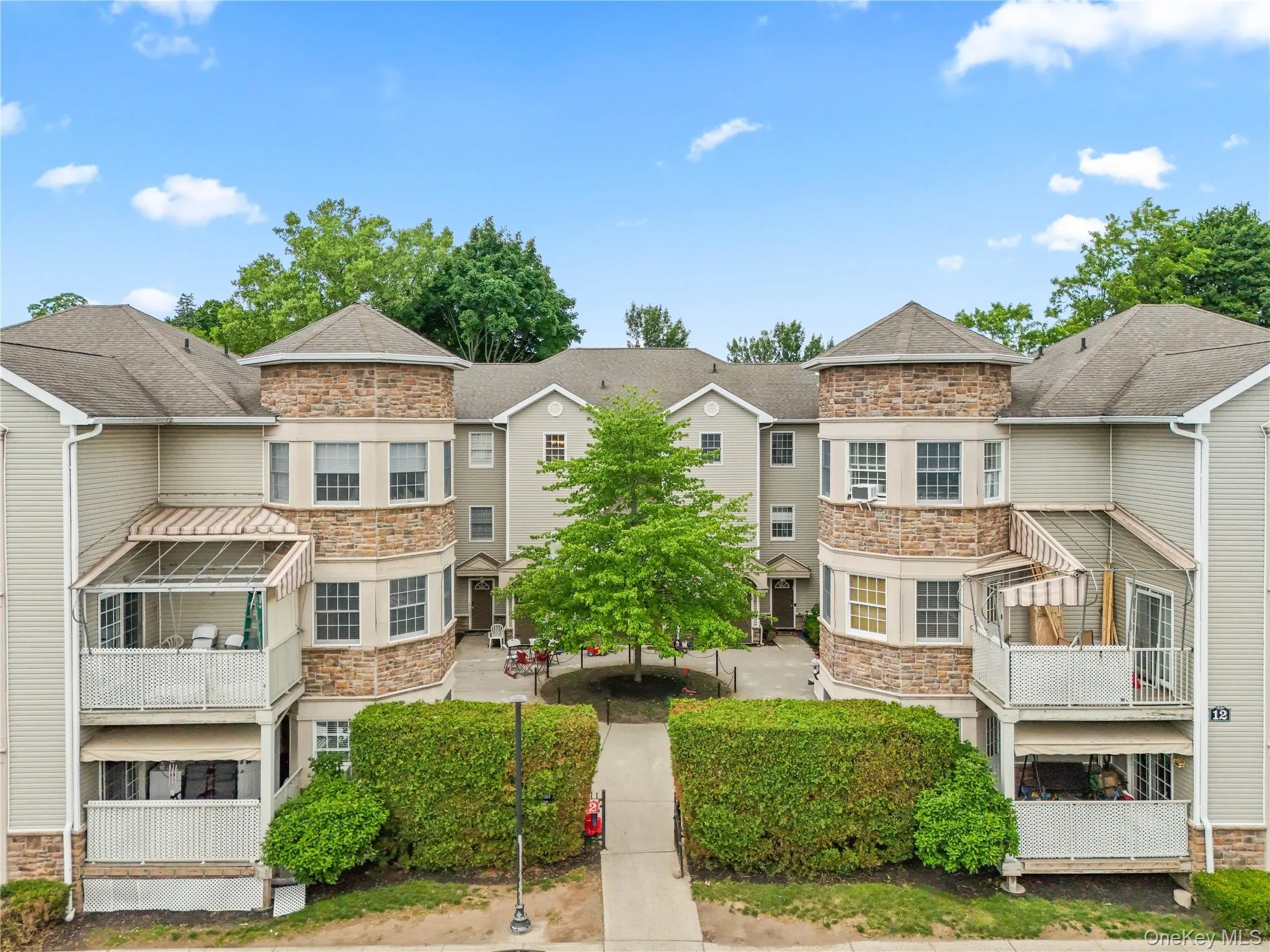 12 Horizon Court, Ramapo, NY, 3 Bedrooms Bedrooms, 6 Rooms Rooms,2 BathroomsBathrooms,Residential,For Rent,Horizon,0,1002786 12 Horizon Court, Ramapo, NY, 3 Bedrooms Bedrooms, 6 Rooms Rooms,2 BathroomsBathrooms,Residential,For Rent,Horizon,0,1002786