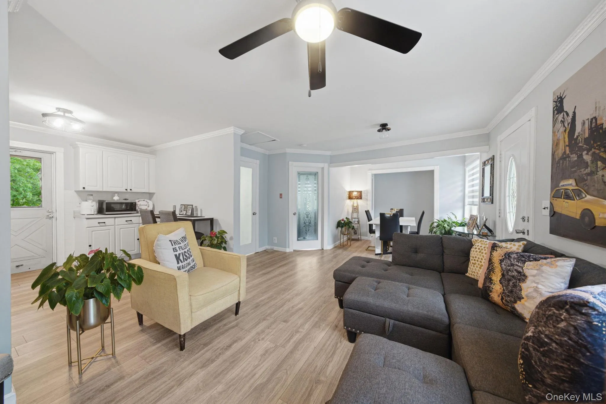 411 Glen Drive, Brookhaven, NY, 2 Bedrooms Bedrooms, 6 Rooms Rooms,2 BathroomsBathrooms,Residential,For Rent,Glen,0,1002787 411 Glen Drive, Brookhaven, NY, 2 Bedrooms Bedrooms, 6 Rooms Rooms,2 BathroomsBathrooms,Residential,For Rent,Glen,0,1002787