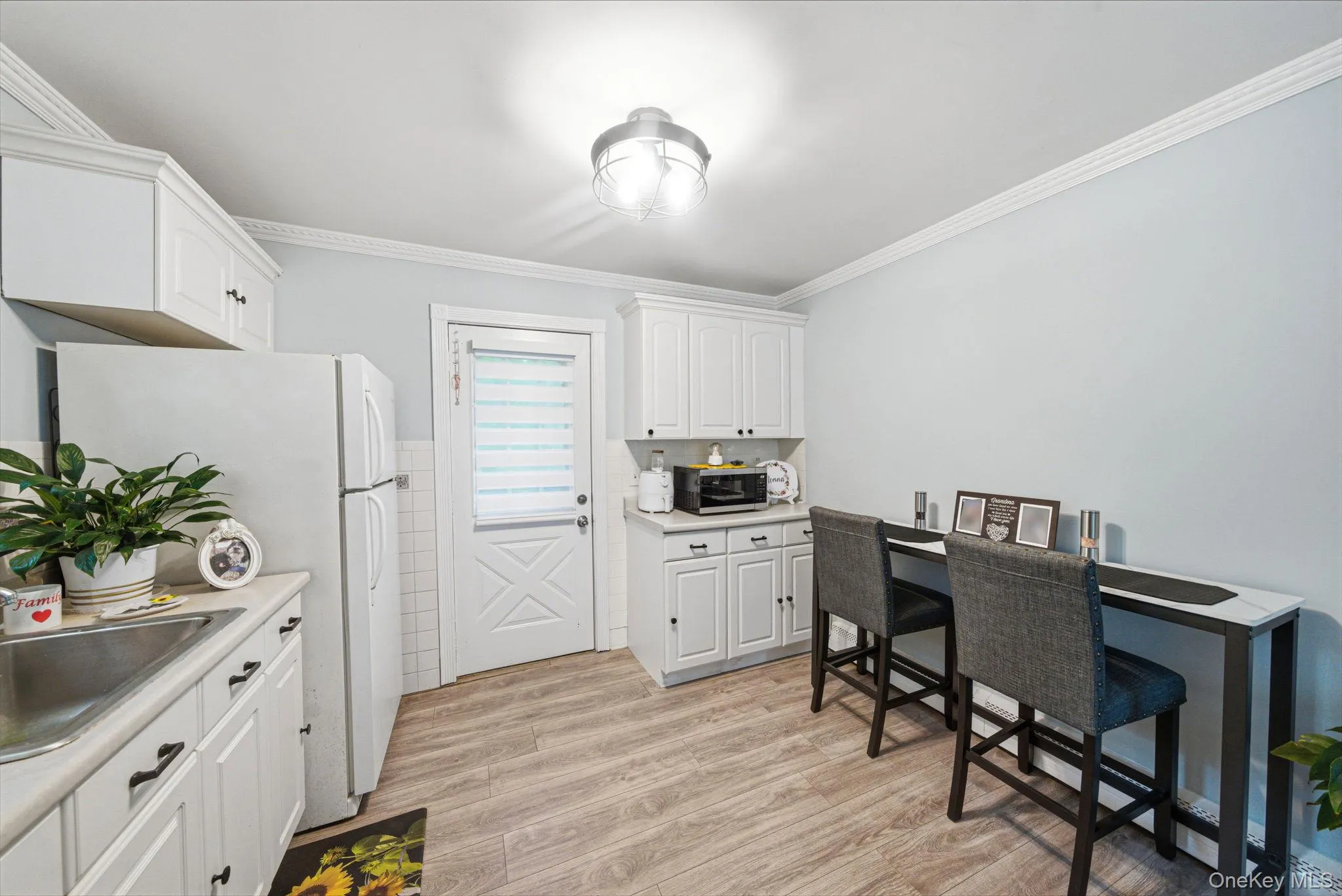 411 Glen Drive, Brookhaven, NY, 2 Bedrooms Bedrooms, 6 Rooms Rooms,2 BathroomsBathrooms,Residential,For Rent,Glen,0,1002787 411 Glen Drive, Brookhaven, NY, 2 Bedrooms Bedrooms, 6 Rooms Rooms,2 BathroomsBathrooms,Residential,For Rent,Glen,0,1002787