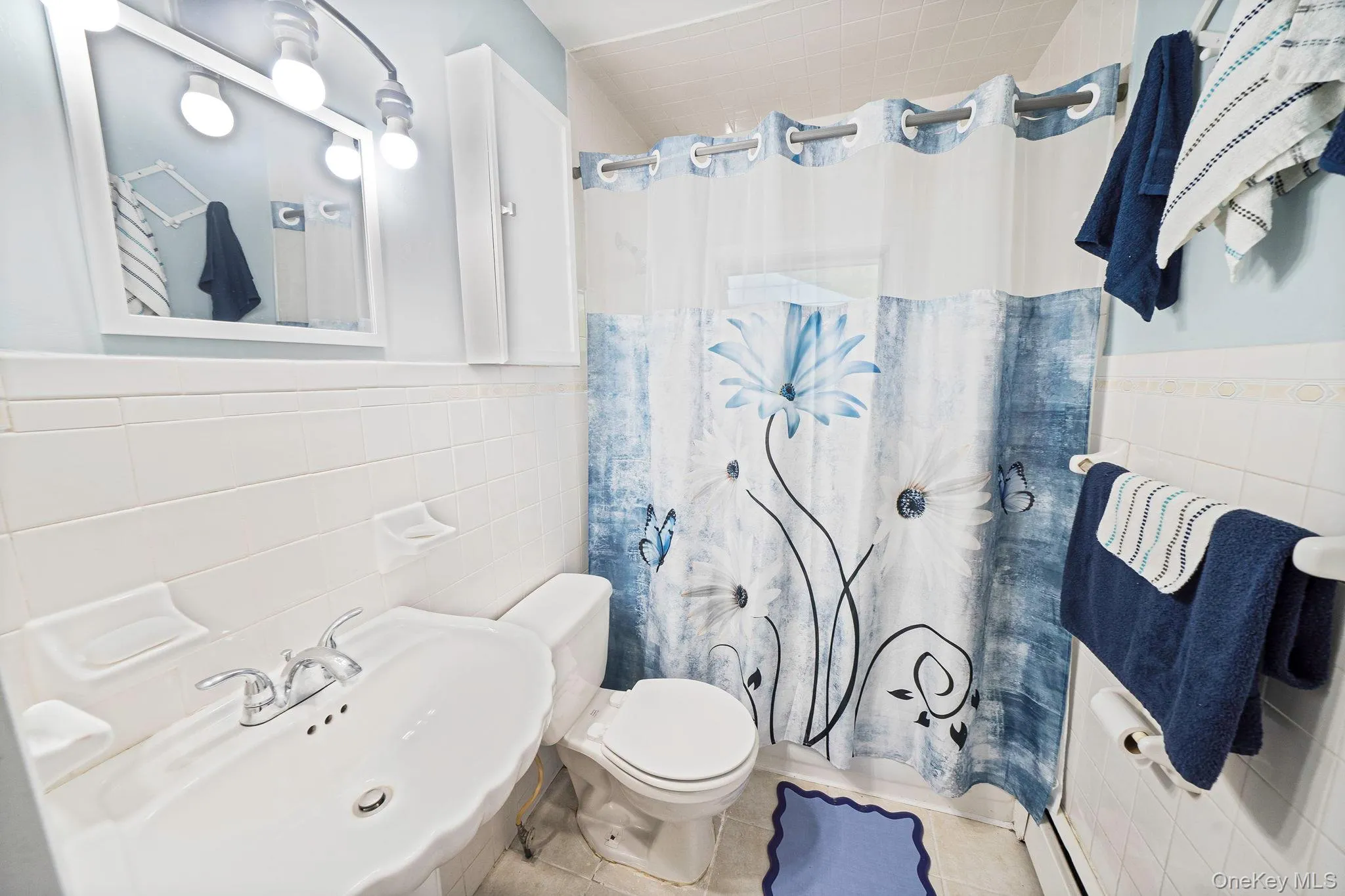 411 Glen Drive, Brookhaven, NY, 2 Bedrooms Bedrooms, 6 Rooms Rooms,2 BathroomsBathrooms,Residential,For Rent,Glen,0,1002787 411 Glen Drive, Brookhaven, NY, 2 Bedrooms Bedrooms, 6 Rooms Rooms,2 BathroomsBathrooms,Residential,For Rent,Glen,0,1002787