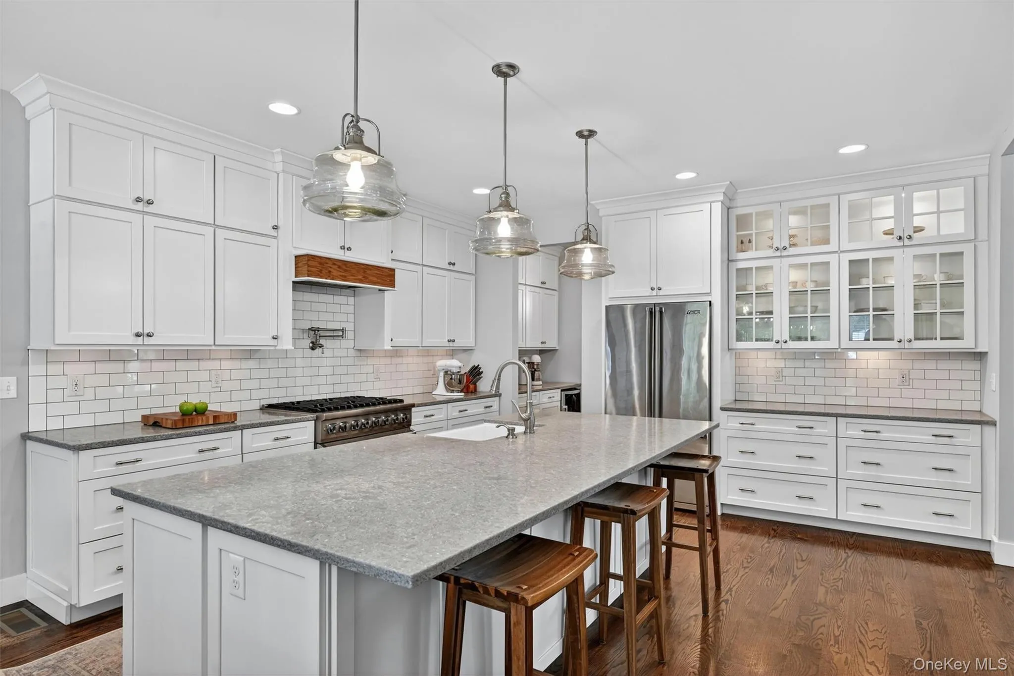 220 Bay View Avenue, Cornwall, NY, 4 Bedrooms Bedrooms, 9 Rooms Rooms,3 BathroomsBathrooms,Residential Sale,For Rent,Bay View,0,1002788 220 Bay View Avenue, Cornwall, NY, 4 Bedrooms Bedrooms, 9 Rooms Rooms,3 BathroomsBathrooms,Residential Sale,For Rent,Bay View,0,1002788