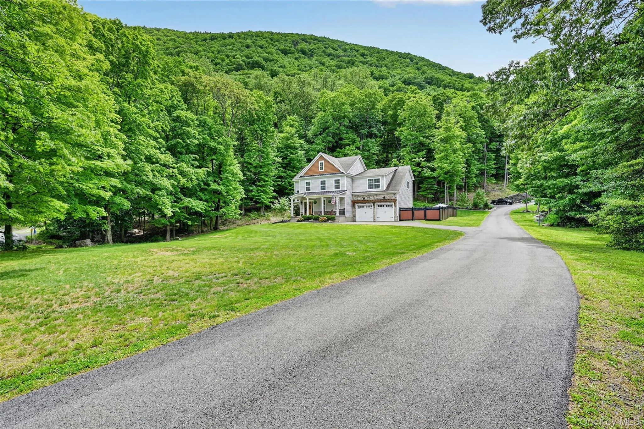 220 Bay View Avenue, Cornwall, NY, 4 Bedrooms Bedrooms, 9 Rooms Rooms,3 BathroomsBathrooms,Residential Sale,For Rent,Bay View,0,1002788 220 Bay View Avenue, Cornwall, NY, 4 Bedrooms Bedrooms, 9 Rooms Rooms,3 BathroomsBathrooms,Residential Sale,For Rent,Bay View,0,1002788