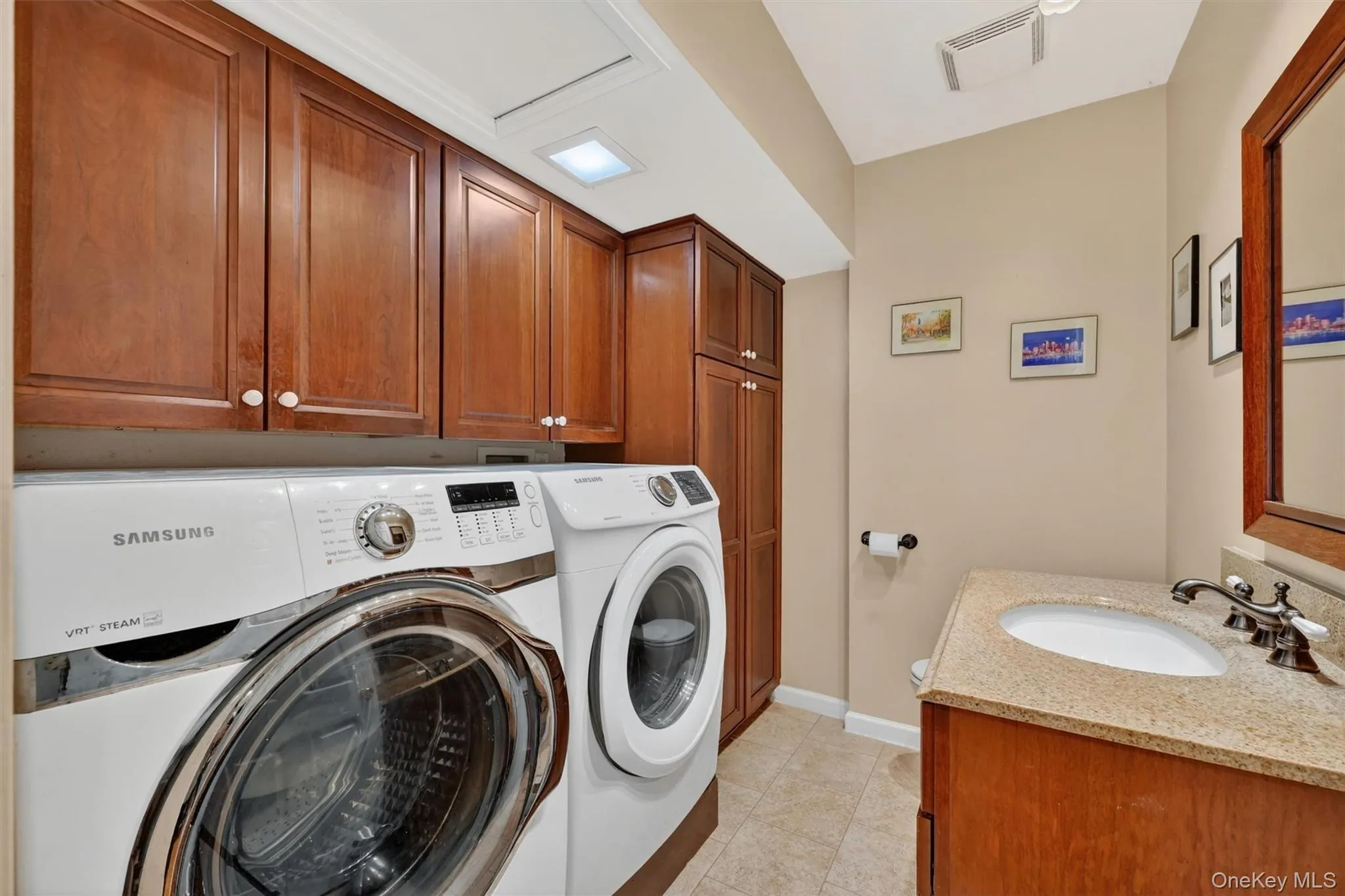 8 Mountain Brook Road, Cornwall, NY, 3 Bedrooms Bedrooms, 8 Rooms Rooms,2 BathroomsBathrooms,Residential,For Rent,Mountain Brook,0,1002789 8 Mountain Brook Road, Cornwall, NY, 3 Bedrooms Bedrooms, 8 Rooms Rooms,2 BathroomsBathrooms,Residential,For Rent,Mountain Brook,0,1002789