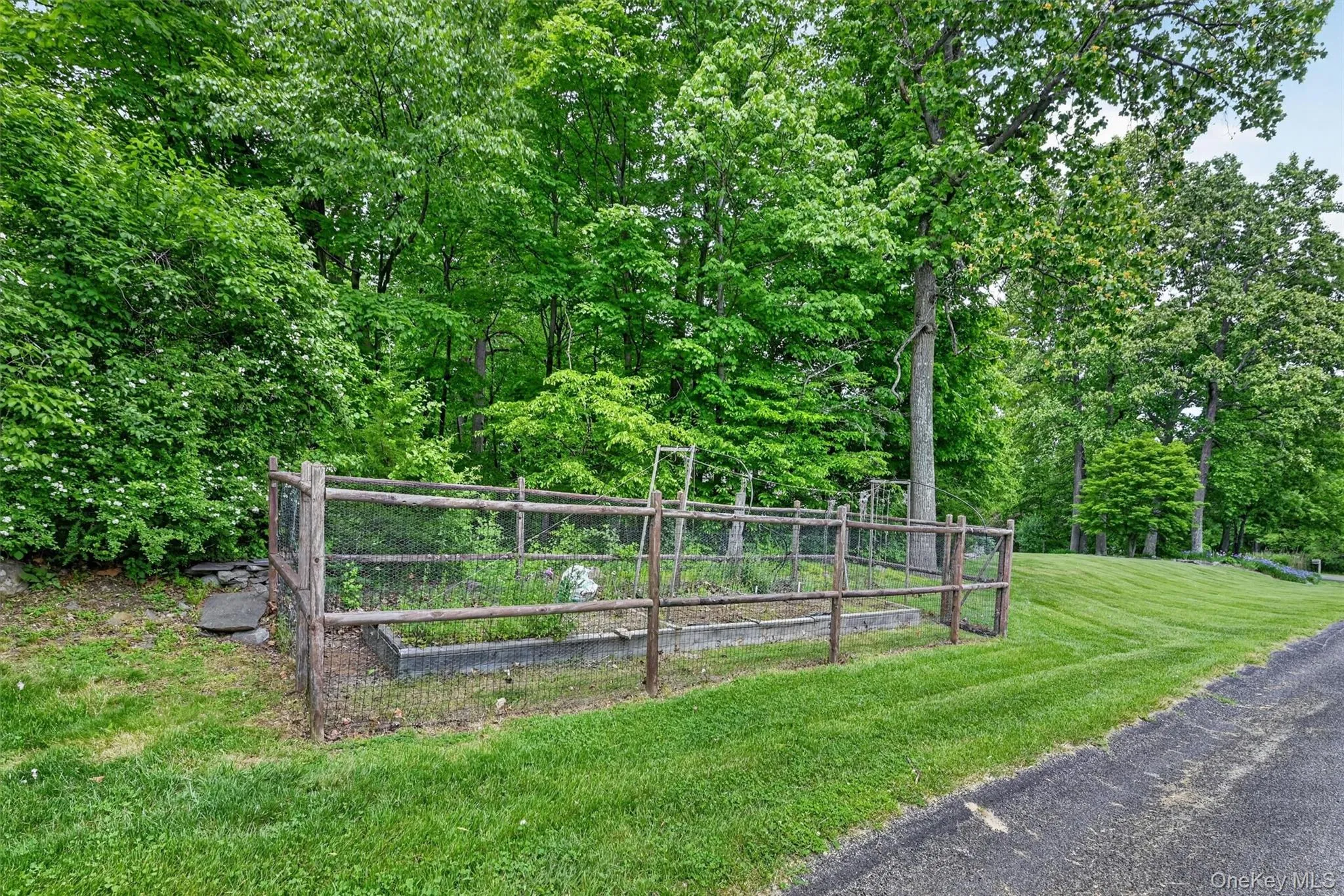 8 Mountain Brook Road, Cornwall, NY, 3 Bedrooms Bedrooms, 8 Rooms Rooms,2 BathroomsBathrooms,Residential,For Rent,Mountain Brook,0,1002789 8 Mountain Brook Road, Cornwall, NY, 3 Bedrooms Bedrooms, 8 Rooms Rooms,2 BathroomsBathrooms,Residential,For Rent,Mountain Brook,0,1002789