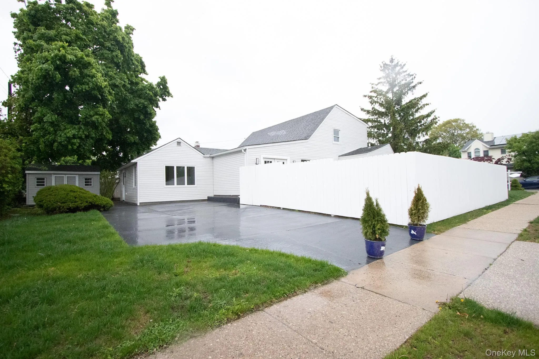 48 Ripple Lane, Hempstead, NY, 5 Bedrooms Bedrooms, 9 Rooms Rooms,3 BathroomsBathrooms,Residential,For Rent,Ripple,0,KEY1002792 48 Ripple Lane, Hempstead, NY, 5 Bedrooms Bedrooms, 9 Rooms Rooms,3 BathroomsBathrooms,Residential,For Rent,Ripple,0,KEY1002792