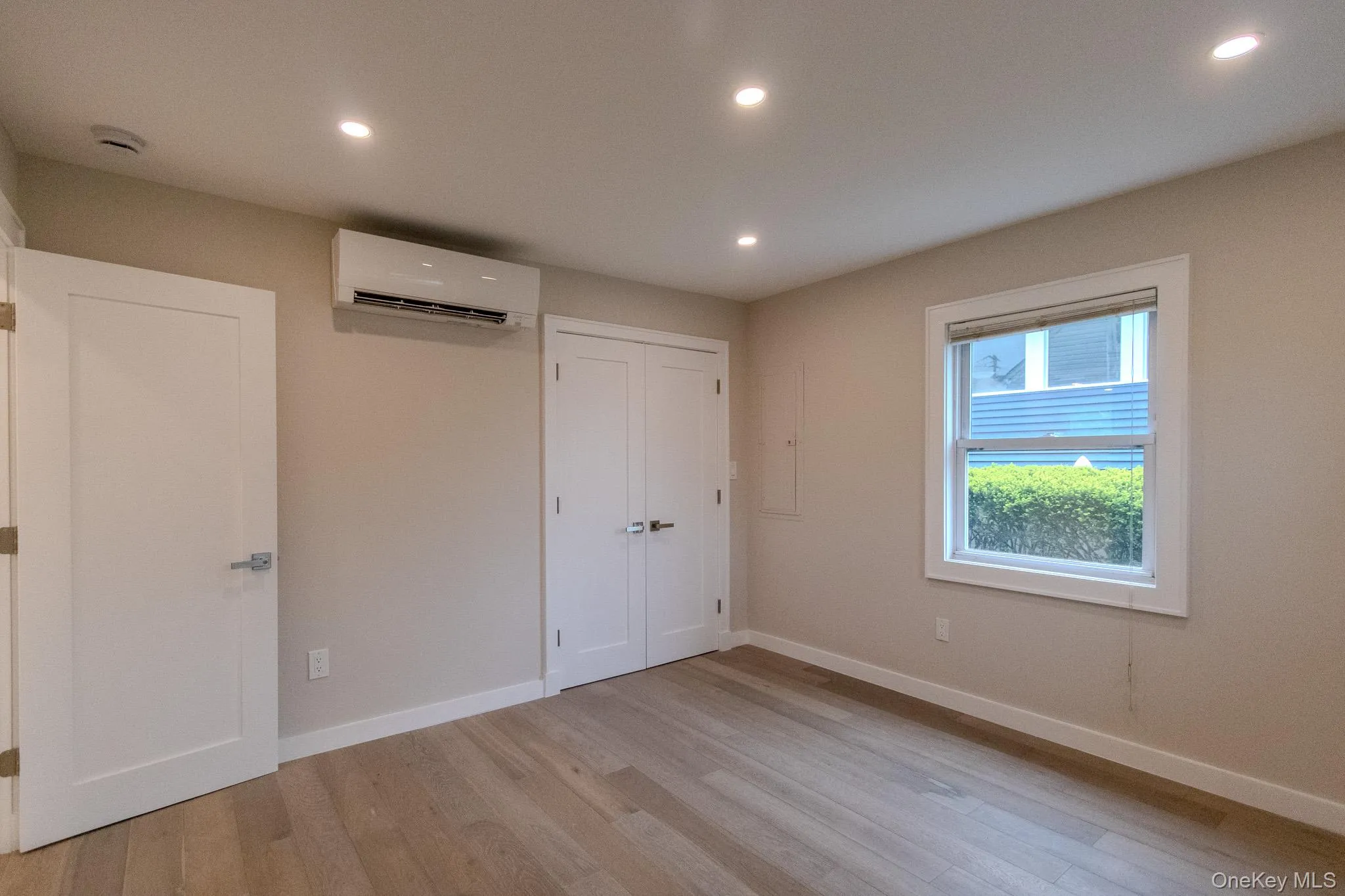 48 Ripple Lane, Hempstead, NY, 5 Bedrooms Bedrooms, 9 Rooms Rooms,3 BathroomsBathrooms,Residential,For Rent,Ripple,0,KEY1002792 48 Ripple Lane, Hempstead, NY, 5 Bedrooms Bedrooms, 9 Rooms Rooms,3 BathroomsBathrooms,Residential,For Rent,Ripple,0,KEY1002792