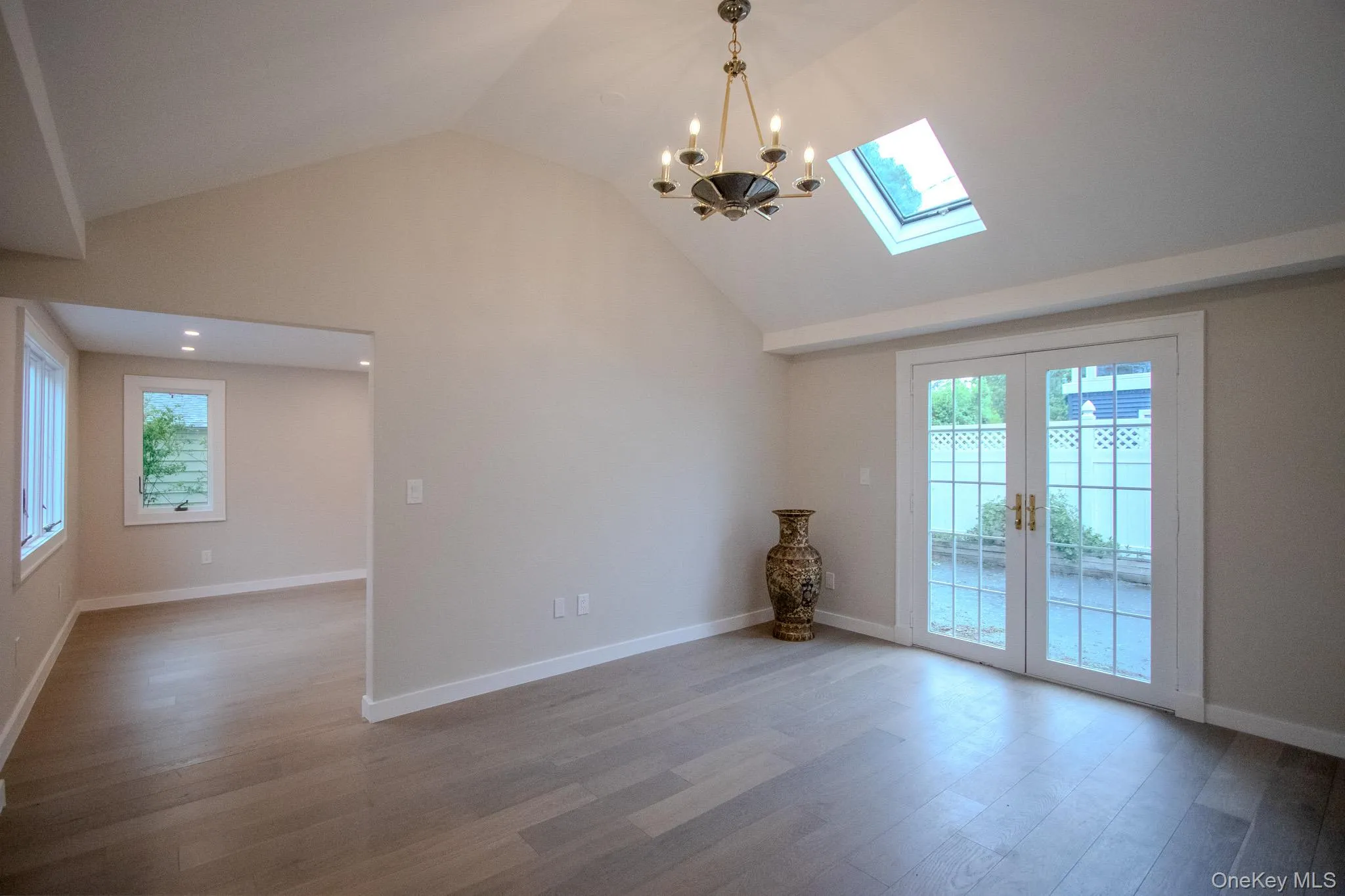 48 Ripple Lane, Hempstead, NY, 5 Bedrooms Bedrooms, 9 Rooms Rooms,3 BathroomsBathrooms,Residential,For Rent,Ripple,0,KEY1002792 48 Ripple Lane, Hempstead, NY, 5 Bedrooms Bedrooms, 9 Rooms Rooms,3 BathroomsBathrooms,Residential,For Rent,Ripple,0,KEY1002792