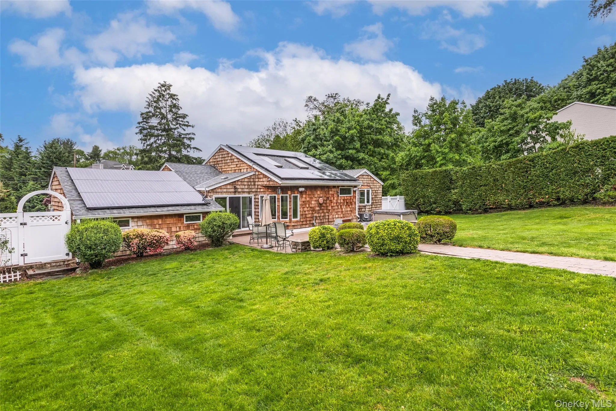7 Longacre Drive, Huntington, NY, 3 Bedrooms Bedrooms, 8 Rooms Rooms,2 BathroomsBathrooms,Residential Sale,For Rent,Longacre,0,1002793 7 Longacre Drive, Huntington, NY, 3 Bedrooms Bedrooms, 8 Rooms Rooms,2 BathroomsBathrooms,Residential Sale,For Rent,Longacre,0,1002793