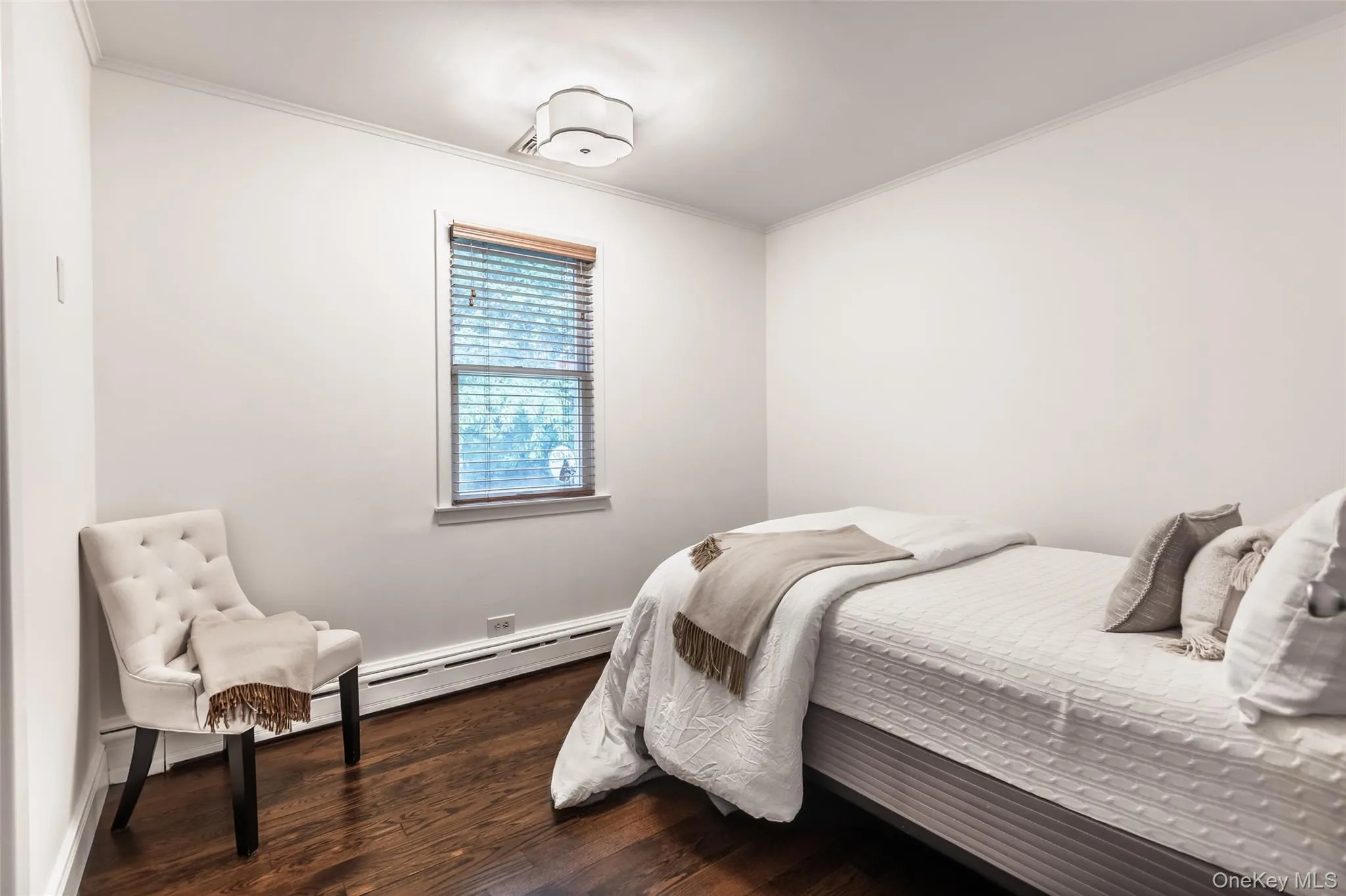 7 Longacre Drive, Huntington, NY, 3 Bedrooms Bedrooms, 8 Rooms Rooms,2 BathroomsBathrooms,Residential Sale,For Rent,Longacre,0,1002793 7 Longacre Drive, Huntington, NY, 3 Bedrooms Bedrooms, 8 Rooms Rooms,2 BathroomsBathrooms,Residential Sale,For Rent,Longacre,0,1002793