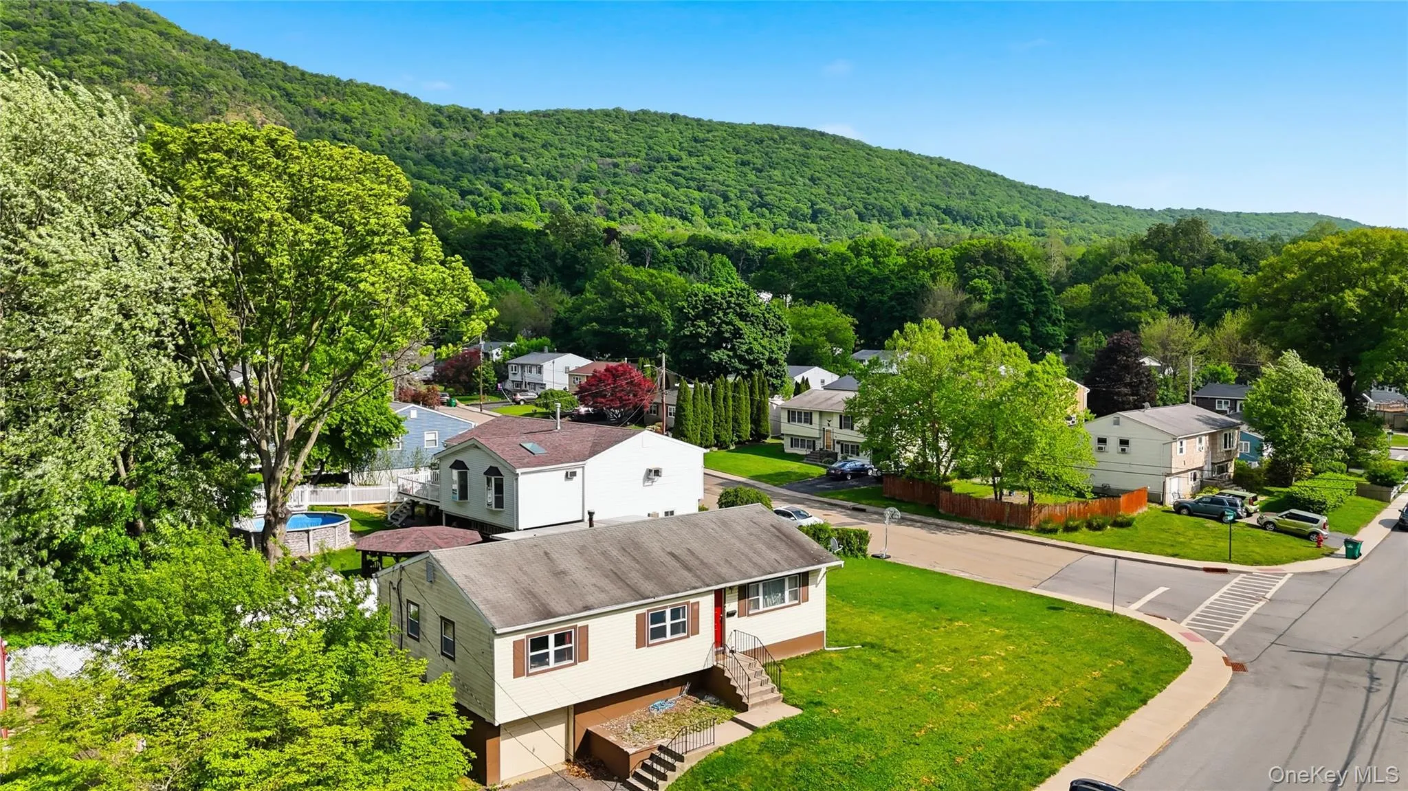 70 Phillips Street, Beacon, NY, 4 Bedrooms Bedrooms, 8 Rooms Rooms,2 BathroomsBathrooms,Residential Sale,For Rent,Phillips,0,1002797 70 Phillips Street, Beacon, NY, 4 Bedrooms Bedrooms, 8 Rooms Rooms,2 BathroomsBathrooms,Residential Sale,For Rent,Phillips,0,1002797