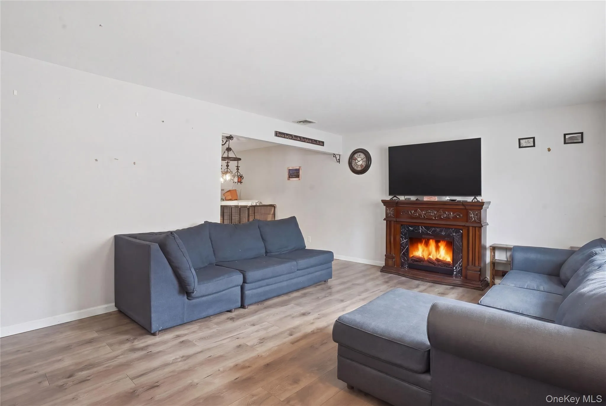 70 Phillips Street, Beacon, NY, 4 Bedrooms Bedrooms, 8 Rooms Rooms,2 BathroomsBathrooms,Residential Sale,For Rent,Phillips,0,1002797 70 Phillips Street, Beacon, NY, 4 Bedrooms Bedrooms, 8 Rooms Rooms,2 BathroomsBathrooms,Residential Sale,For Rent,Phillips,0,1002797