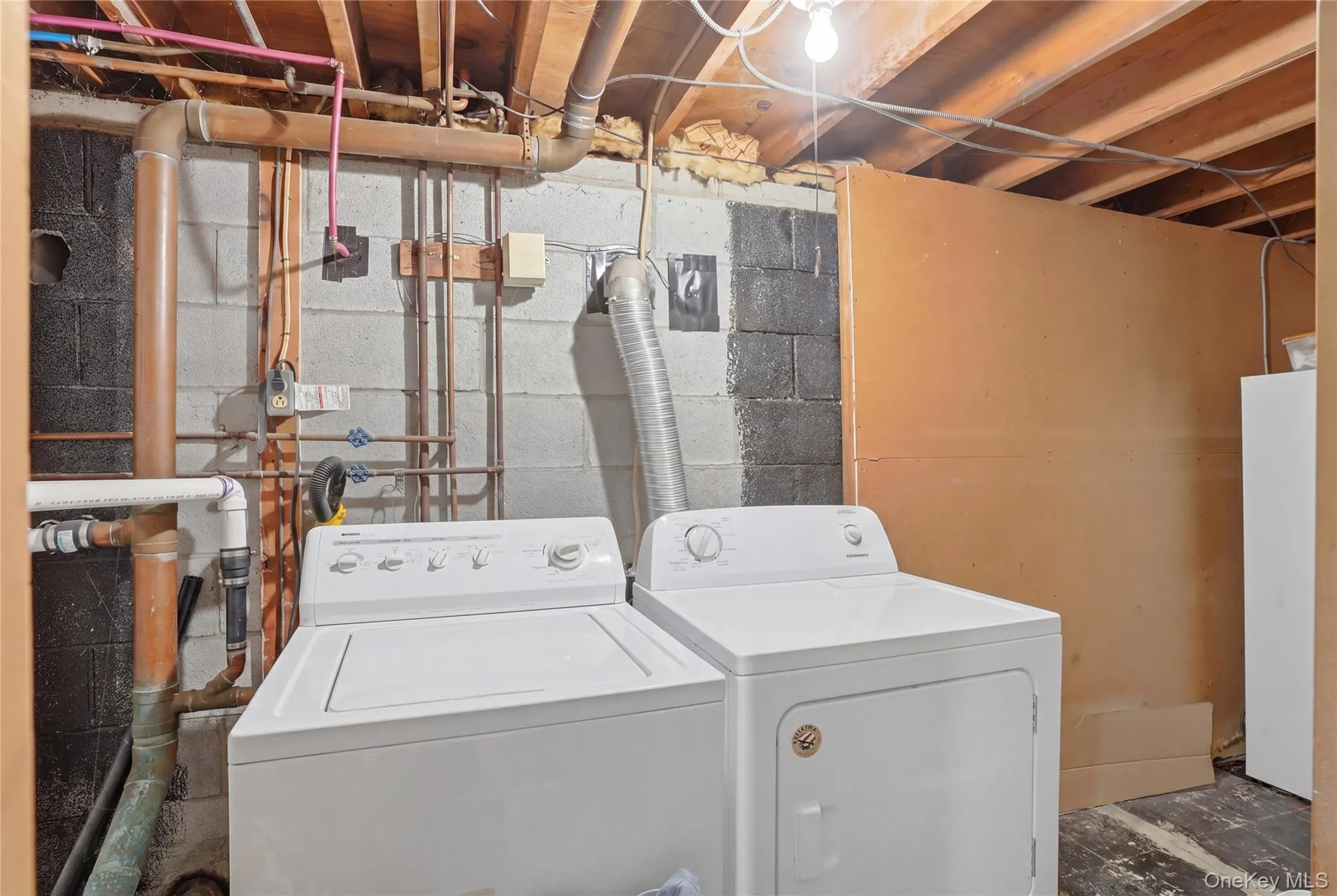 70 Phillips Street, Beacon, NY, 4 Bedrooms Bedrooms, 8 Rooms Rooms,2 BathroomsBathrooms,Residential Sale,For Rent,Phillips,0,1002797 70 Phillips Street, Beacon, NY, 4 Bedrooms Bedrooms, 8 Rooms Rooms,2 BathroomsBathrooms,Residential Sale,For Rent,Phillips,0,1002797