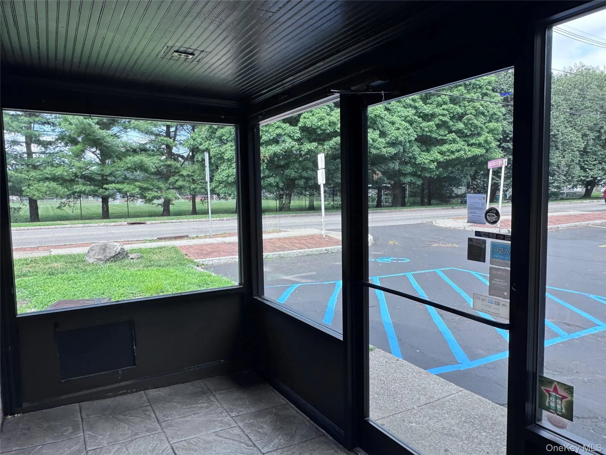 357 Hooker Avenue, Poughkeepsie, NY, ,Commercial Lease,For Rent,Hooker,0,1002798 357 Hooker Avenue, Poughkeepsie, NY, ,Commercial Lease,For Rent,Hooker,0,1002798