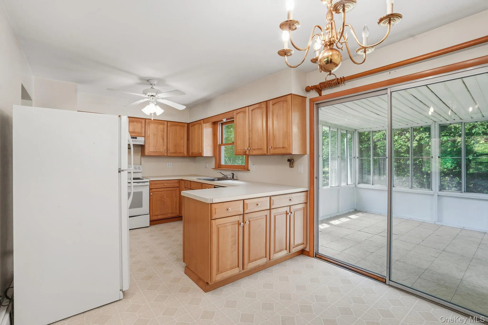 34 Julie Drive, East Fishkill, NY, 3 Bedrooms Bedrooms, 9 Rooms Rooms,1 BathroomBathrooms,Residential,For Rent,Julie,0,1002805 34 Julie Drive, East Fishkill, NY, 3 Bedrooms Bedrooms, 9 Rooms Rooms,1 BathroomBathrooms,Residential,For Rent,Julie,0,1002805