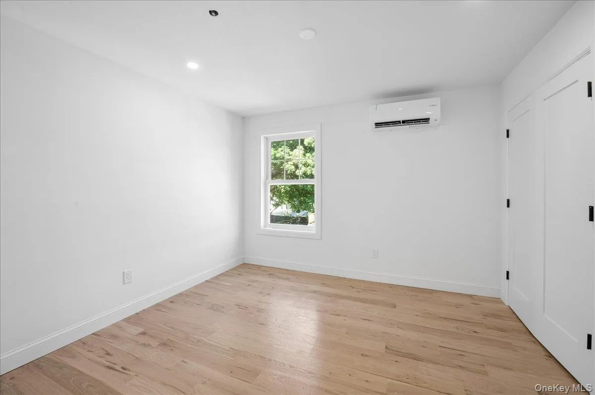3 Beech, Greenburgh, NY, 5 Bedrooms Bedrooms, 10 Rooms Rooms,3 BathroomsBathrooms,Residential,For Rent,Beech,0,1002807 3 Beech, Greenburgh, NY, 5 Bedrooms Bedrooms, 10 Rooms Rooms,3 BathroomsBathrooms,Residential,For Rent,Beech,0,1002807