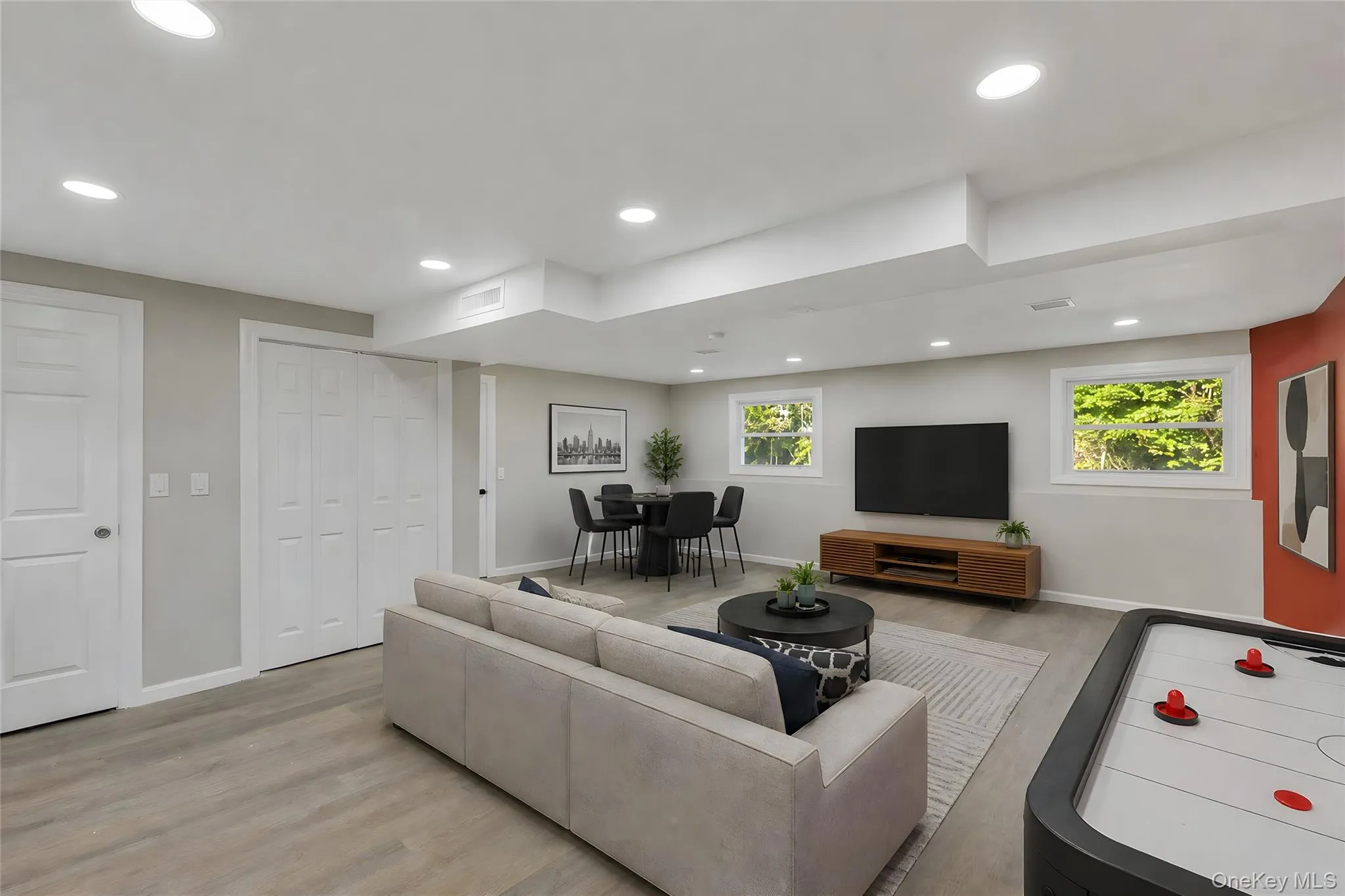 513 Canada Street, Lake George, NY, 4 Bedrooms Bedrooms, 10 Rooms Rooms,2 BathroomsBathrooms,Residential Sale,For Rent,Canada,0,1002811 513 Canada Street, Lake George, NY, 4 Bedrooms Bedrooms, 10 Rooms Rooms,2 BathroomsBathrooms,Residential Sale,For Rent,Canada,0,1002811