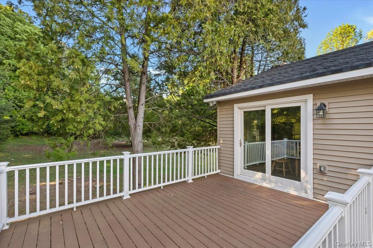 513 Canada Street, Lake George, NY, 4 Bedrooms Bedrooms, 10 Rooms Rooms,2 BathroomsBathrooms,Residential Sale,For Rent,Canada,0,1002811 513 Canada Street, Lake George, NY, 4 Bedrooms Bedrooms, 10 Rooms Rooms,2 BathroomsBathrooms,Residential Sale,For Rent,Canada,0,1002811