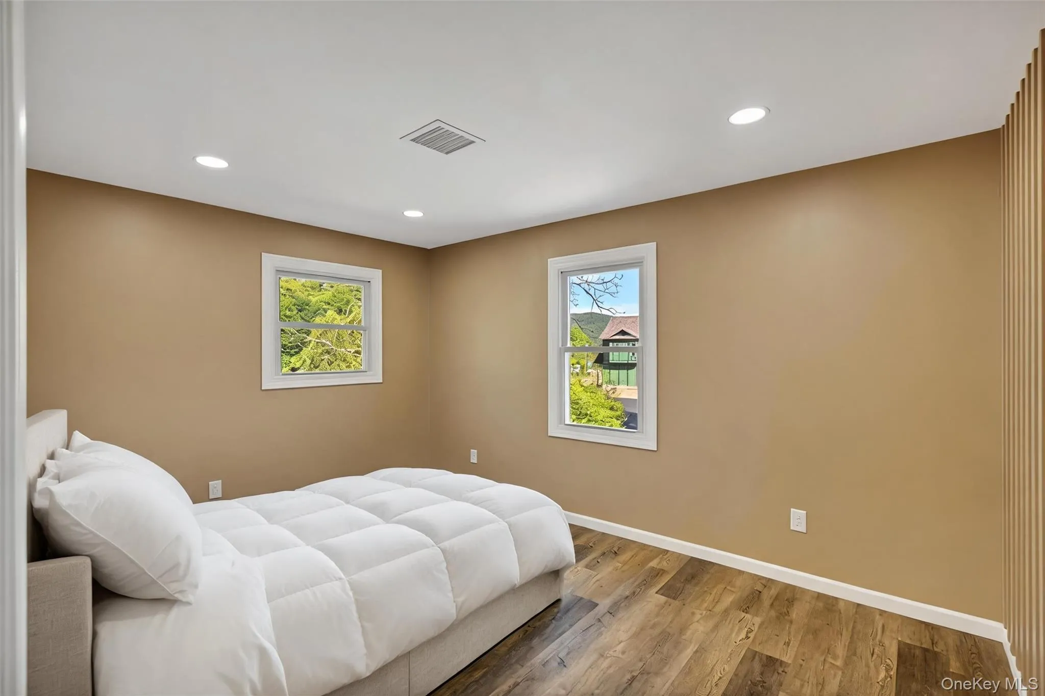513 Canada Street, Lake George, NY, 4 Bedrooms Bedrooms, 10 Rooms Rooms,2 BathroomsBathrooms,Residential Sale,For Rent,Canada,0,1002811 513 Canada Street, Lake George, NY, 4 Bedrooms Bedrooms, 10 Rooms Rooms,2 BathroomsBathrooms,Residential Sale,For Rent,Canada,0,1002811