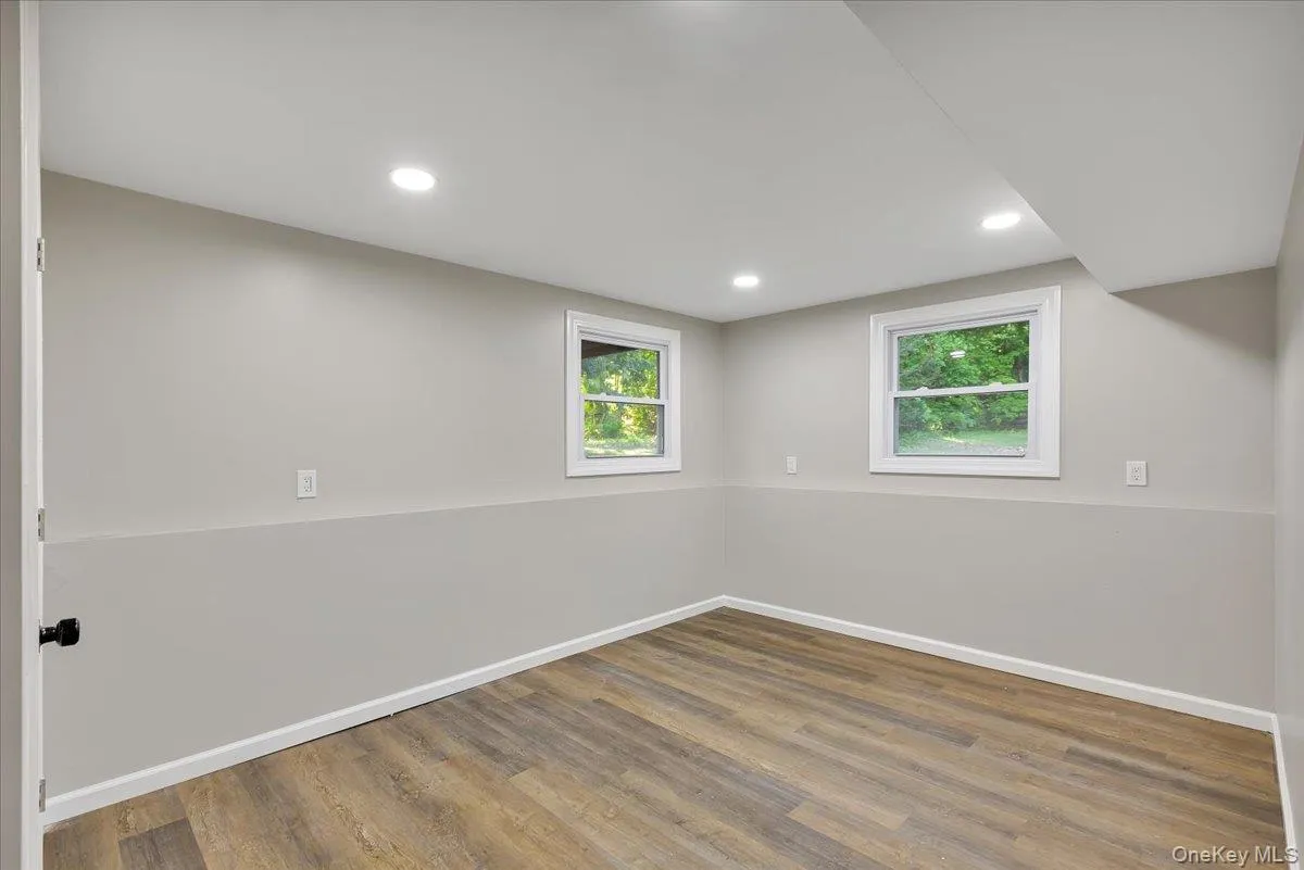 513 Canada Street, Lake George, NY, 4 Bedrooms Bedrooms, 10 Rooms Rooms,2 BathroomsBathrooms,Residential Sale,For Rent,Canada,0,1002811 513 Canada Street, Lake George, NY, 4 Bedrooms Bedrooms, 10 Rooms Rooms,2 BathroomsBathrooms,Residential Sale,For Rent,Canada,0,1002811