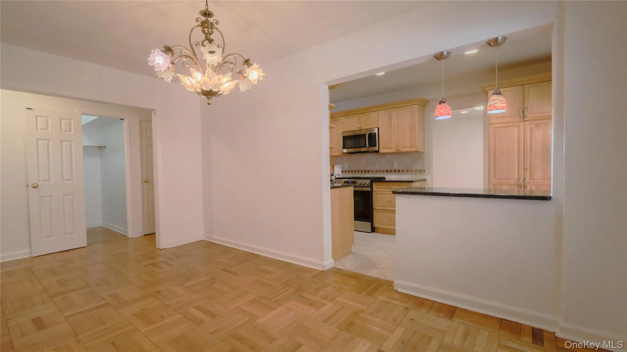Dining Room into Kitchen Dining Room into Kitchen
