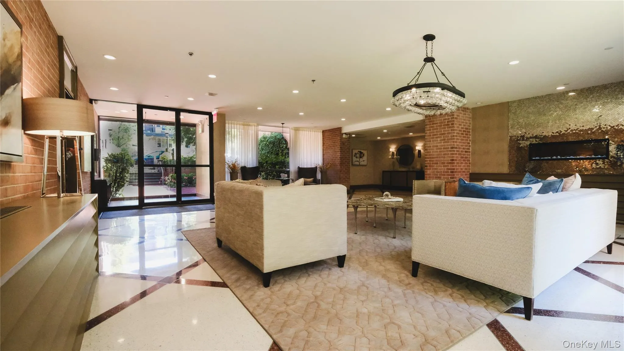 Lobby Lobby