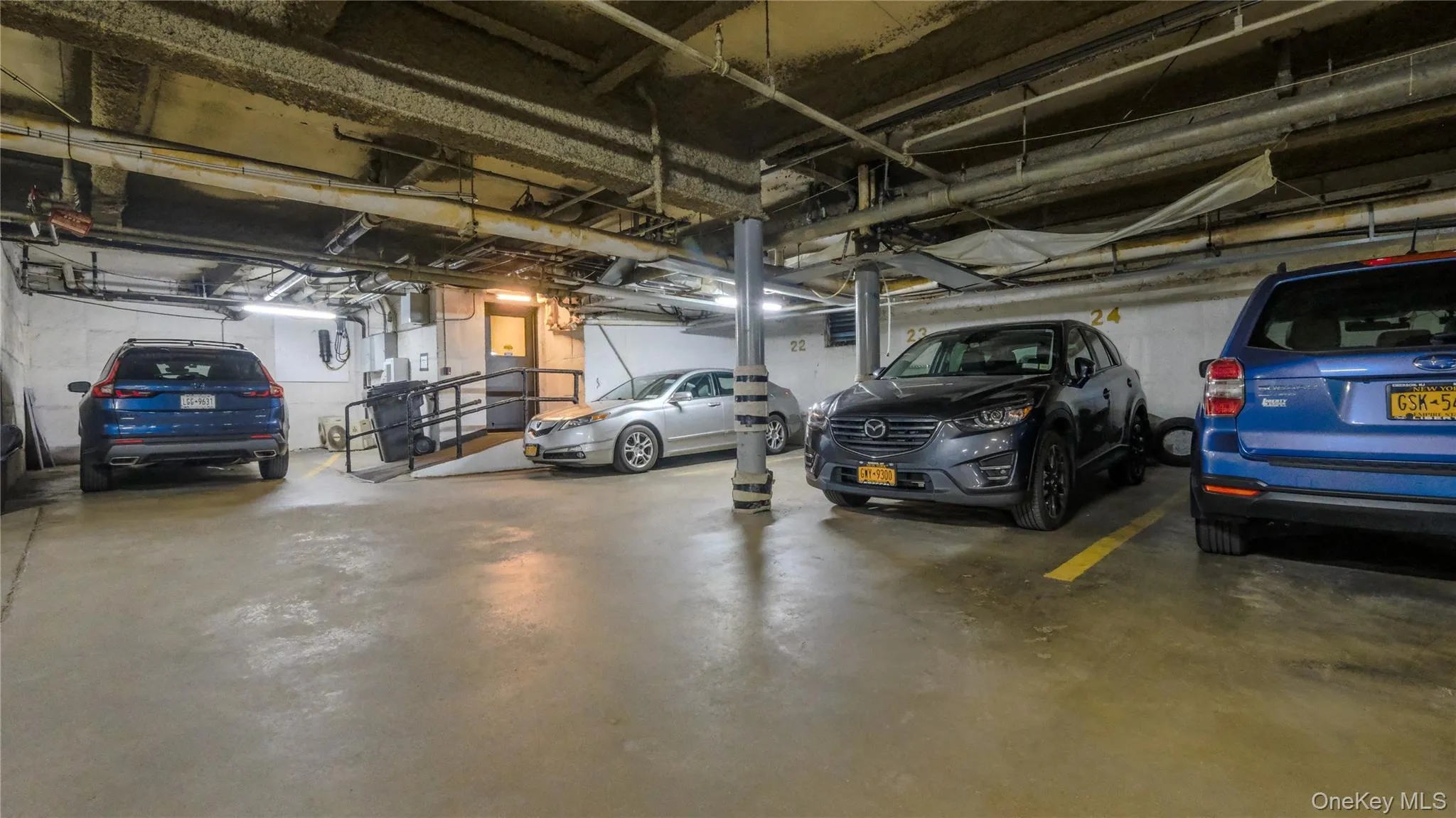 Underground Garage with One Parking Space Underground Garage with One Parking Space