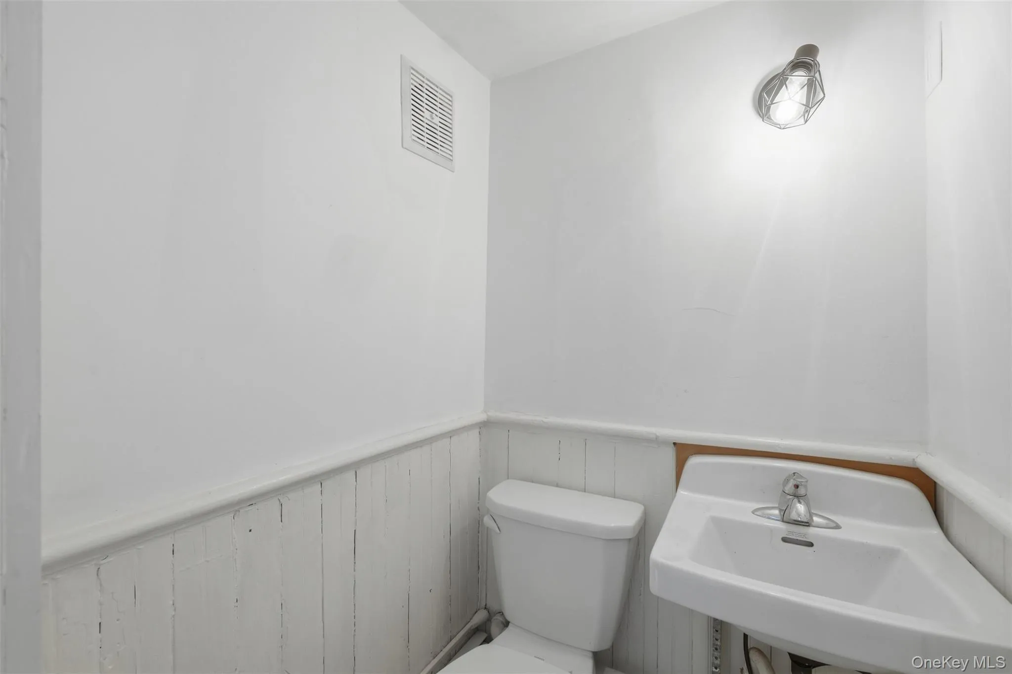 67 Kelly Street, Rhinebeck, NY, 3 Bedrooms Bedrooms, 5 Rooms Rooms,1 BathroomBathrooms,Residential,For Rent,Kelly,0,1002822 67 Kelly Street, Rhinebeck, NY, 3 Bedrooms Bedrooms, 5 Rooms Rooms,1 BathroomBathrooms,Residential,For Rent,Kelly,0,1002822
