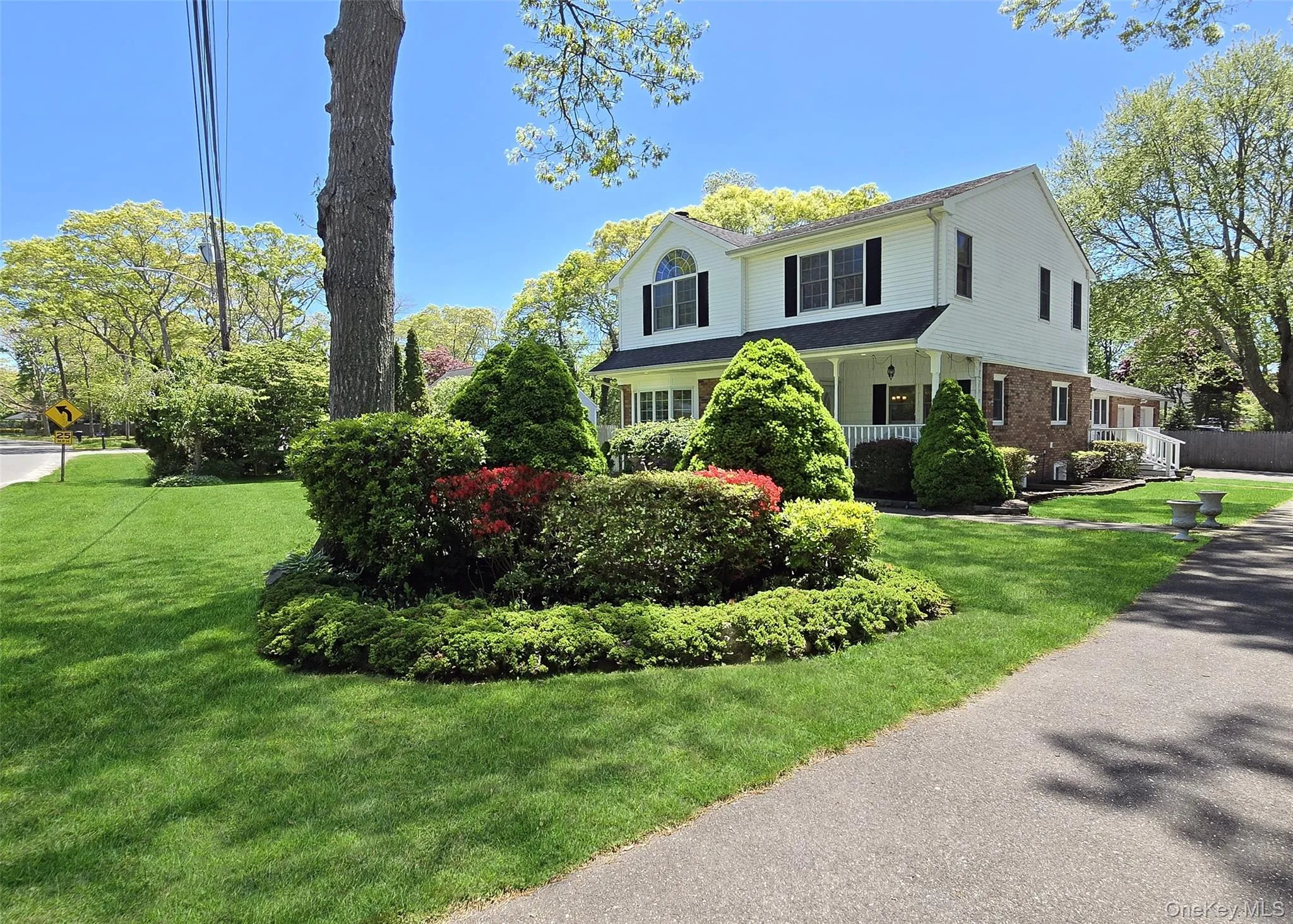 30 Park Avenue, Brookhaven, NY, 4 Bedrooms Bedrooms, 8 Rooms Rooms,2 BathroomsBathrooms,Residential,For Rent,Park,0,1002824 30 Park Avenue, Brookhaven, NY, 4 Bedrooms Bedrooms, 8 Rooms Rooms,2 BathroomsBathrooms,Residential,For Rent,Park,0,1002824