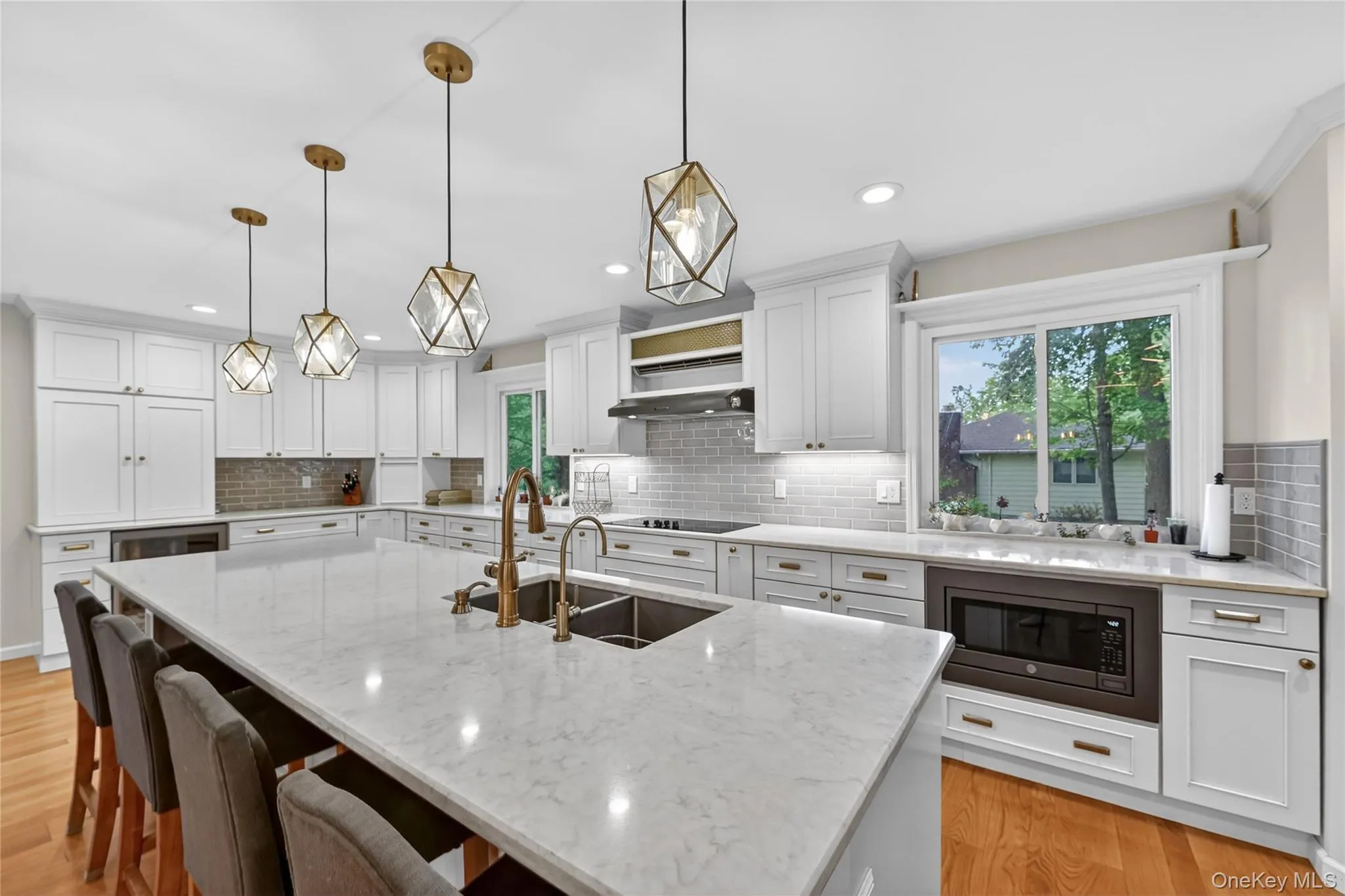 351 Jackson Avenue, New Windsor, NY, 3 Bedrooms Bedrooms, 10 Rooms Rooms,3 BathroomsBathrooms,Residential,For Rent,Jackson,0,1002827 351 Jackson Avenue, New Windsor, NY, 3 Bedrooms Bedrooms, 10 Rooms Rooms,3 BathroomsBathrooms,Residential,For Rent,Jackson,0,1002827