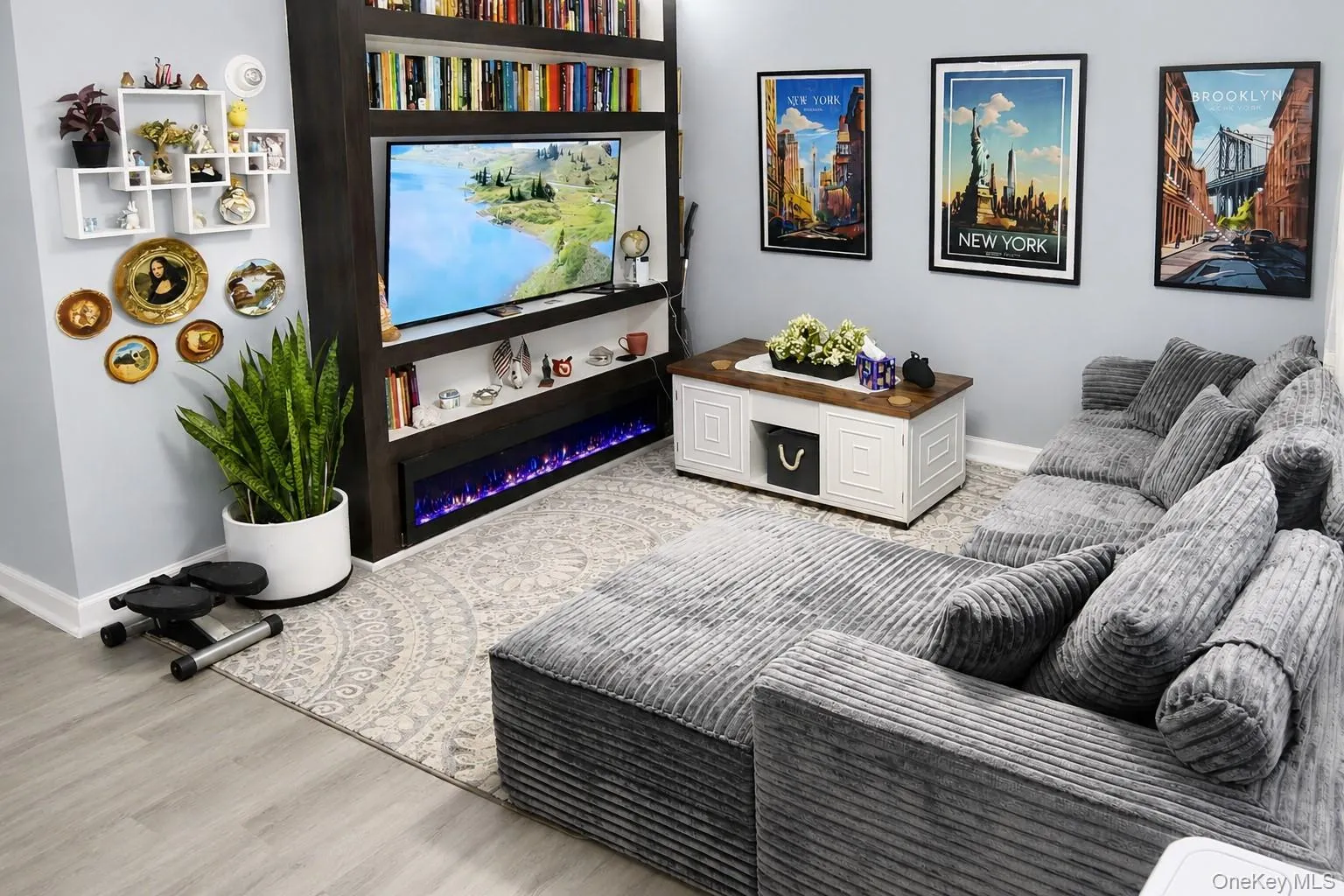 11 Van Tuyl Street, New York, NY, 4 Bedrooms Bedrooms, 6 Rooms Rooms,2 BathroomsBathrooms,Residential,For Rent,Van Tuyl,0,1002830 11 Van Tuyl Street, New York, NY, 4 Bedrooms Bedrooms, 6 Rooms Rooms,2 BathroomsBathrooms,Residential,For Rent,Van Tuyl,0,1002830