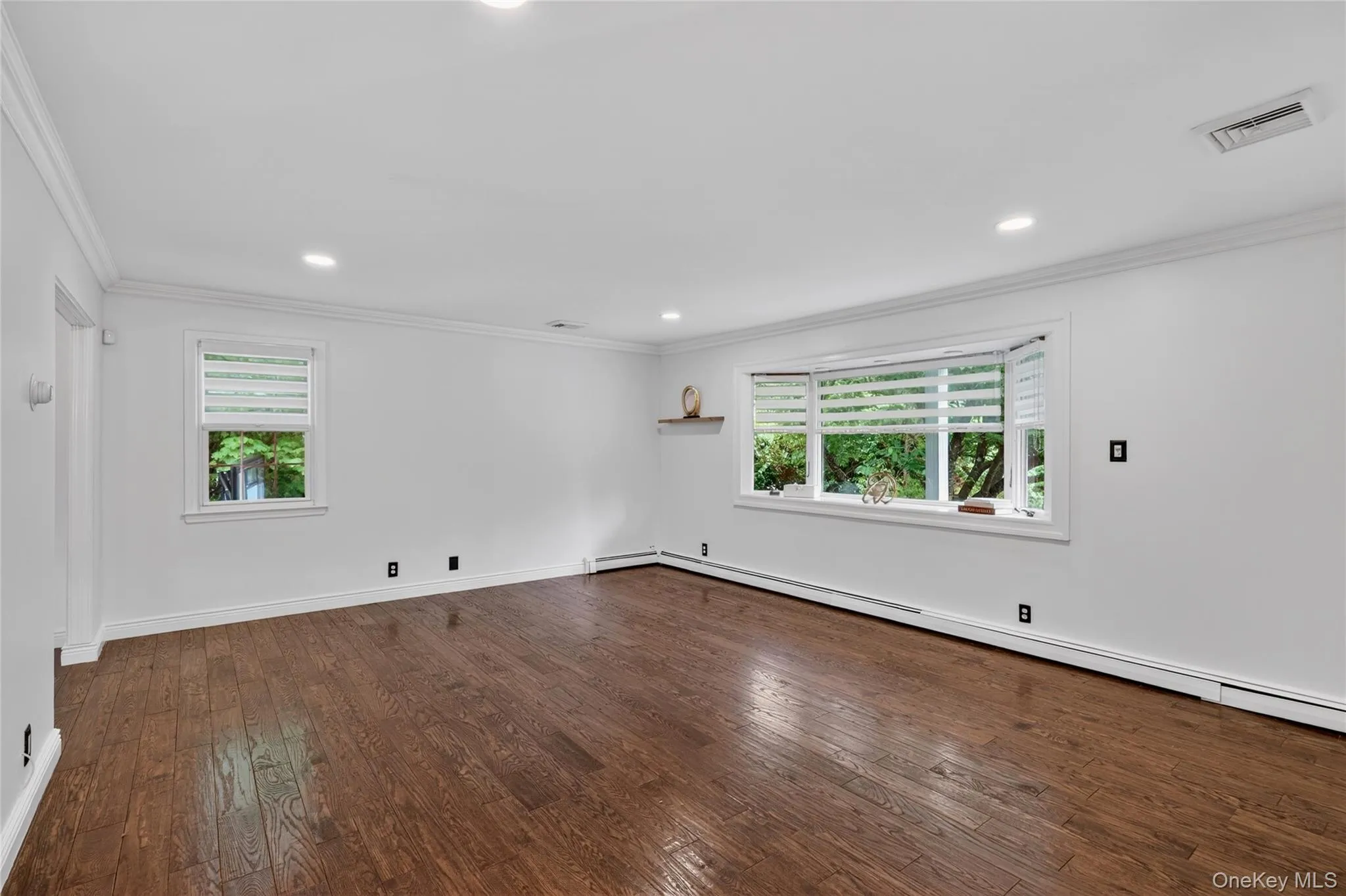 585 Bedford Road, Mount Pleasant, NY, 3 Bedrooms Bedrooms, 11 Rooms Rooms,2 BathroomsBathrooms,Residential,For Rent,Bedford,0,1002832 585 Bedford Road, Mount Pleasant, NY, 3 Bedrooms Bedrooms, 11 Rooms Rooms,2 BathroomsBathrooms,Residential,For Rent,Bedford,0,1002832