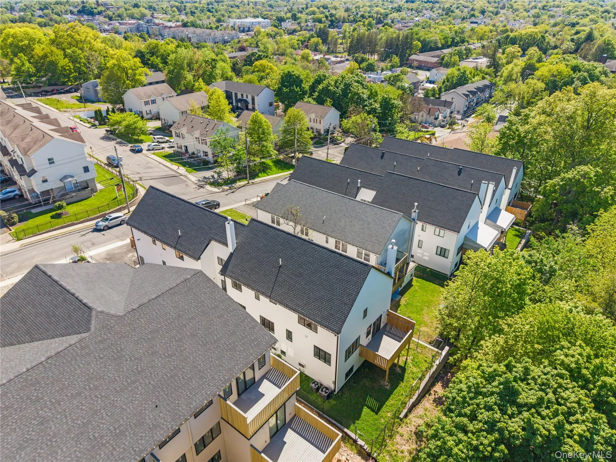 37 Ewing Avenue, Ramapo, NY, 8 Bedrooms Bedrooms, 10 Rooms Rooms,5 BathroomsBathrooms,Residential,For Rent,Ewing,0,1002834 37 Ewing Avenue, Ramapo, NY, 8 Bedrooms Bedrooms, 10 Rooms Rooms,5 BathroomsBathrooms,Residential,For Rent,Ewing,0,1002834