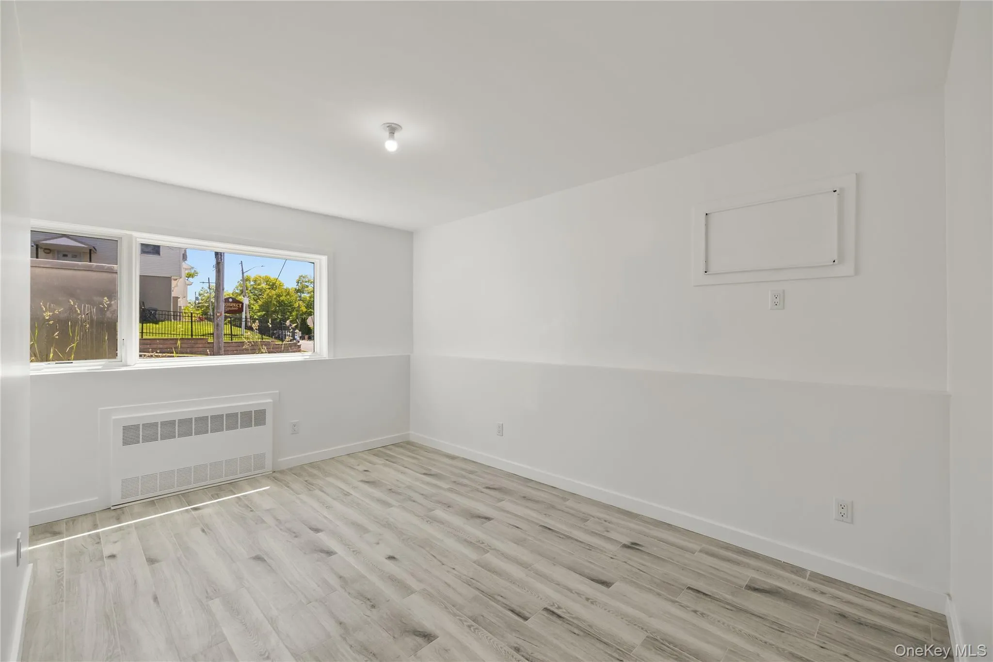 37 Ewing Avenue, Ramapo, NY, 8 Bedrooms Bedrooms, 10 Rooms Rooms,5 BathroomsBathrooms,Residential,For Rent,Ewing,0,1002834 37 Ewing Avenue, Ramapo, NY, 8 Bedrooms Bedrooms, 10 Rooms Rooms,5 BathroomsBathrooms,Residential,For Rent,Ewing,0,1002834