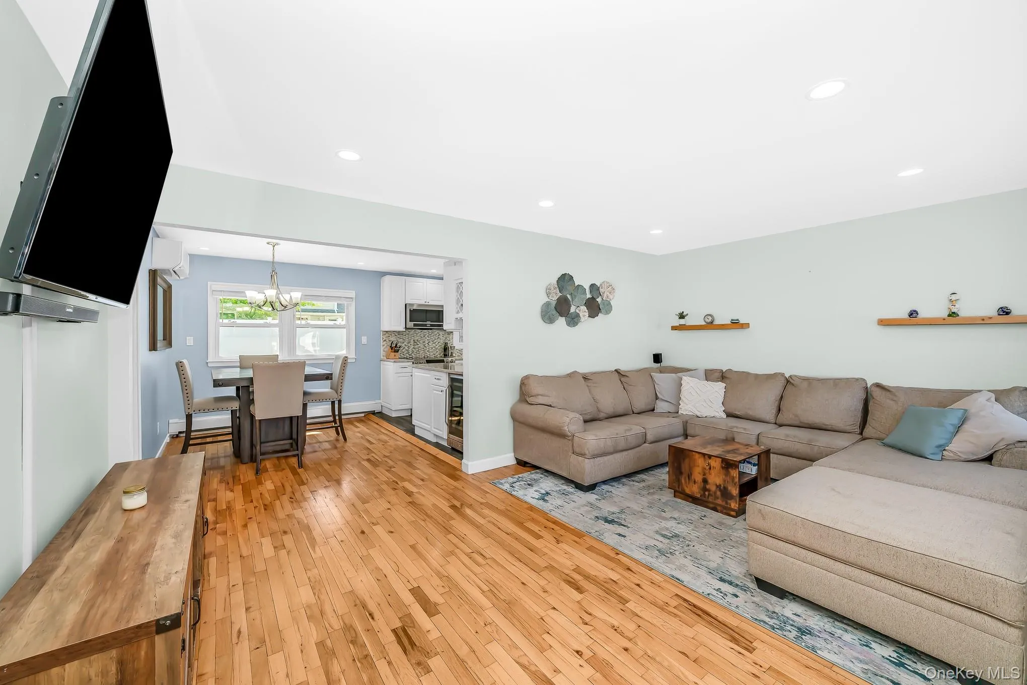 505 Lariat Lane, Oyster Bay, NY, 3 Bedrooms Bedrooms, 6 Rooms Rooms,1 BathroomBathrooms,Residential,For Rent,Lariat,0,1002843 505 Lariat Lane, Oyster Bay, NY, 3 Bedrooms Bedrooms, 6 Rooms Rooms,1 BathroomBathrooms,Residential,For Rent,Lariat,0,1002843