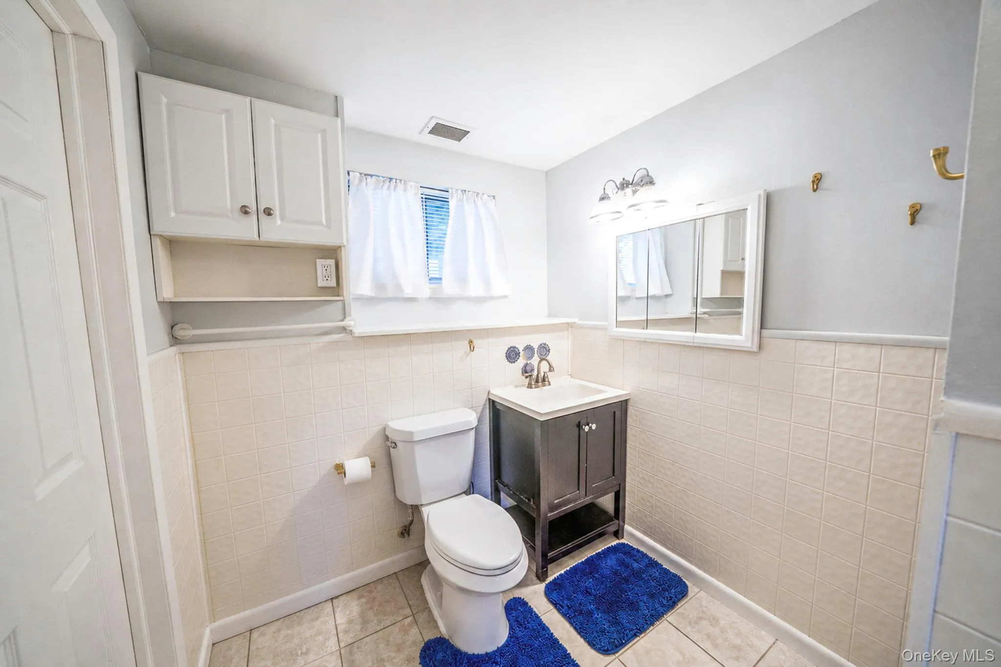 7 Berkeley Avenue, Brookhaven, NY, 3 Bedrooms Bedrooms, 8 Rooms Rooms,2 BathroomsBathrooms,Residential,For Rent,Berkeley,0,1002844 7 Berkeley Avenue, Brookhaven, NY, 3 Bedrooms Bedrooms, 8 Rooms Rooms,2 BathroomsBathrooms,Residential,For Rent,Berkeley,0,1002844